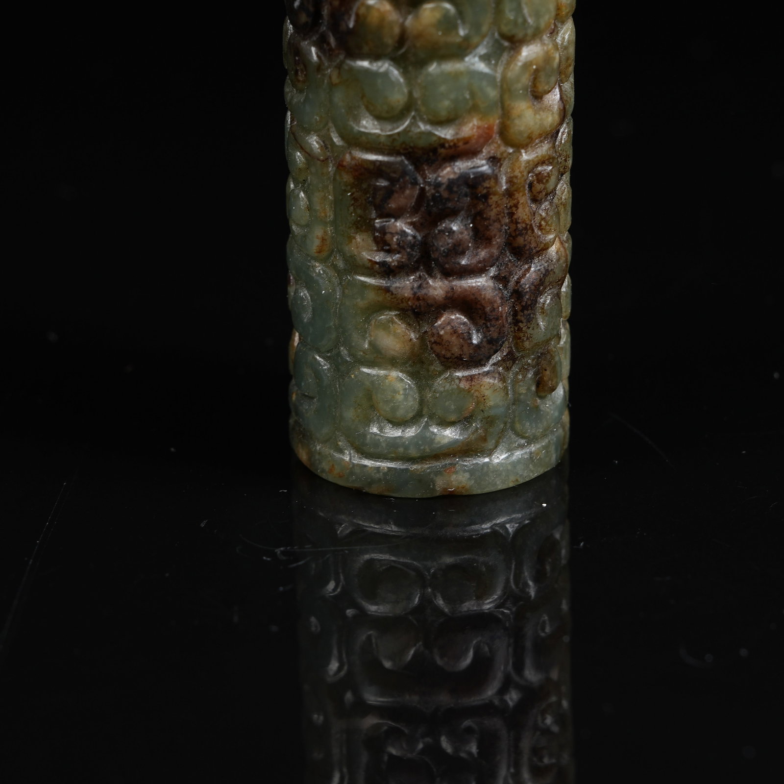 A ANCIENT JADE CLOUD PATTERN CYLINDER BEAD - 7