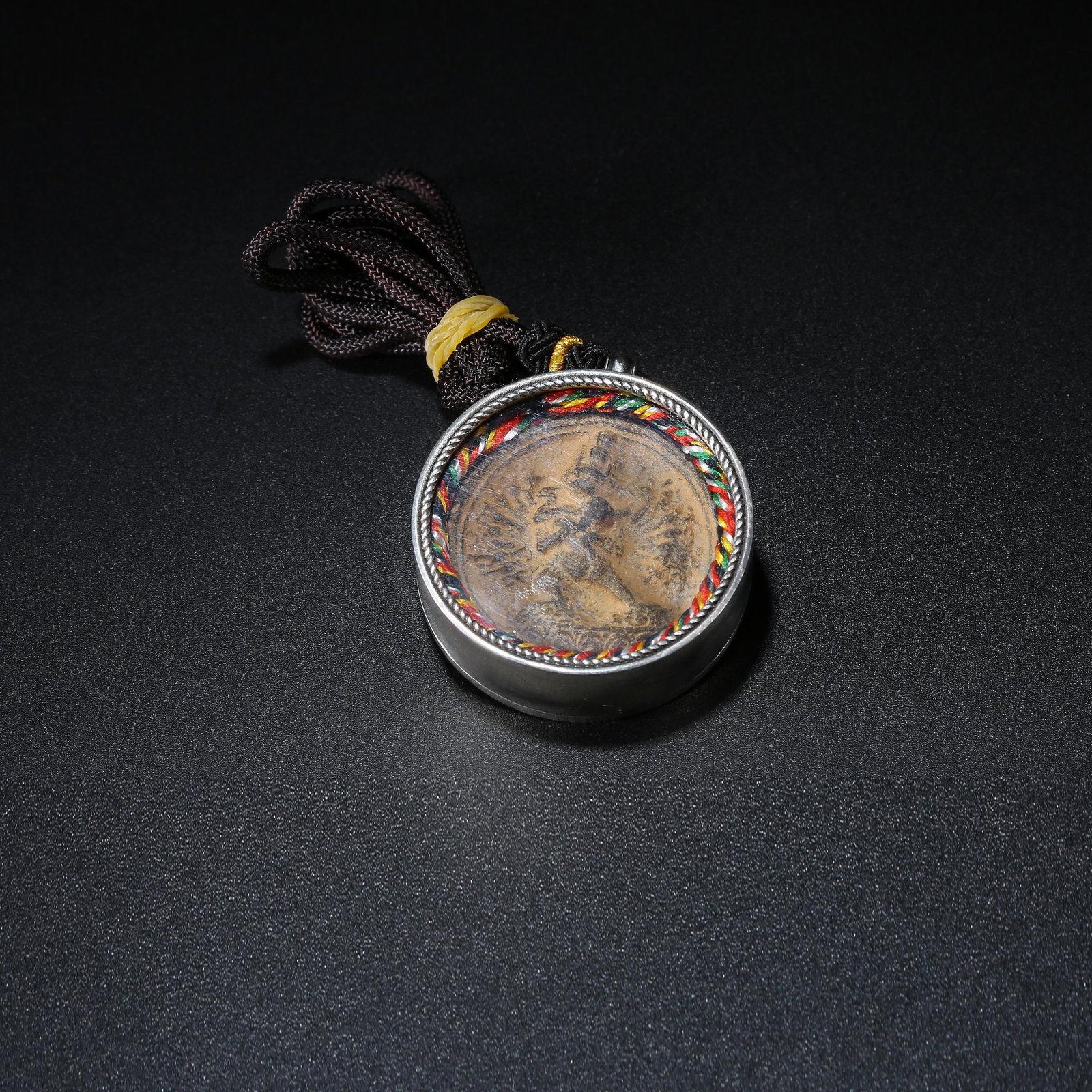 A CLAY YAMANTAKA TSA-TSA WITH SILVER GAWU BOX (1 of 6)