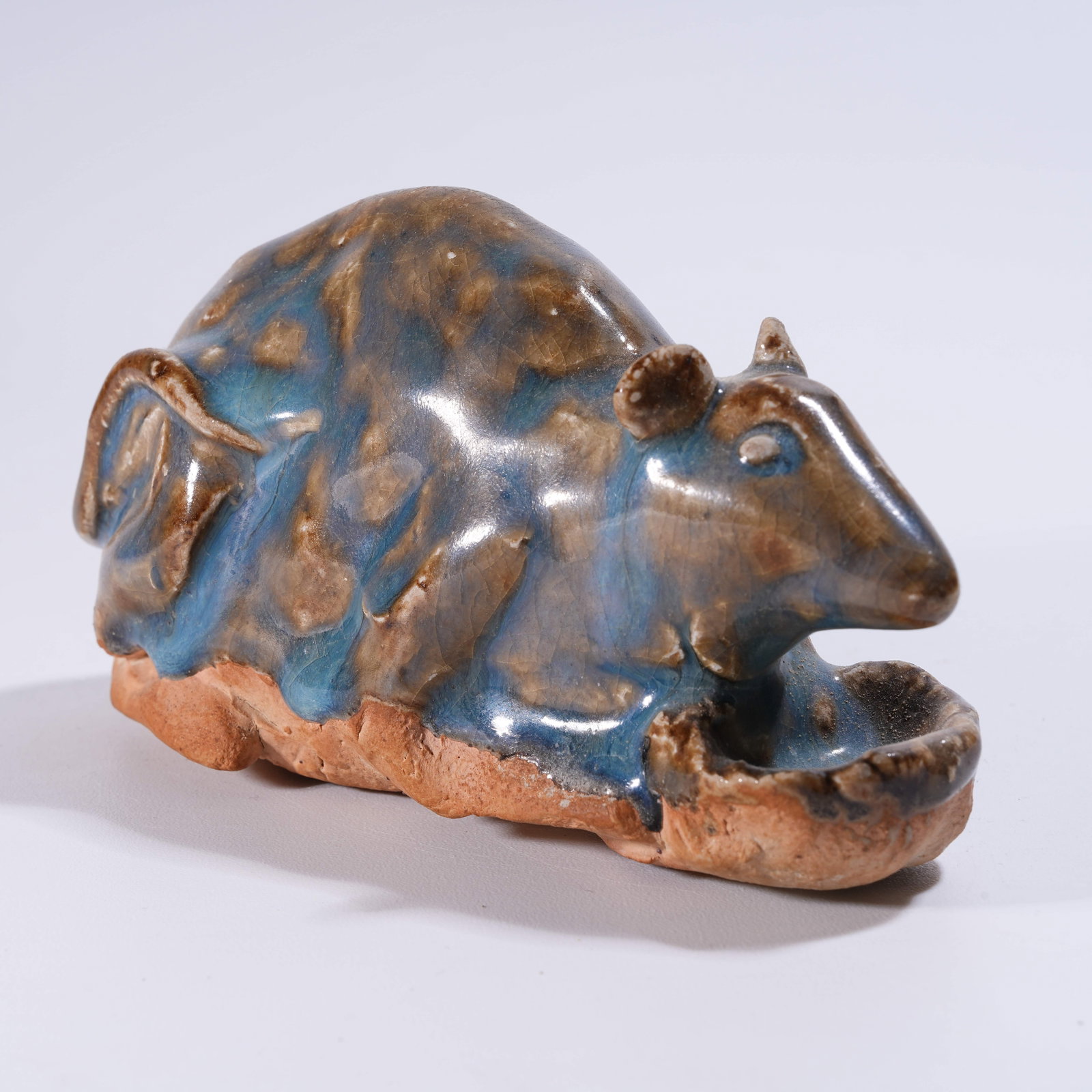 A JUN KILN TRANSMUTATION-GLAZED MOUSE FIGURINE (1 of 8)