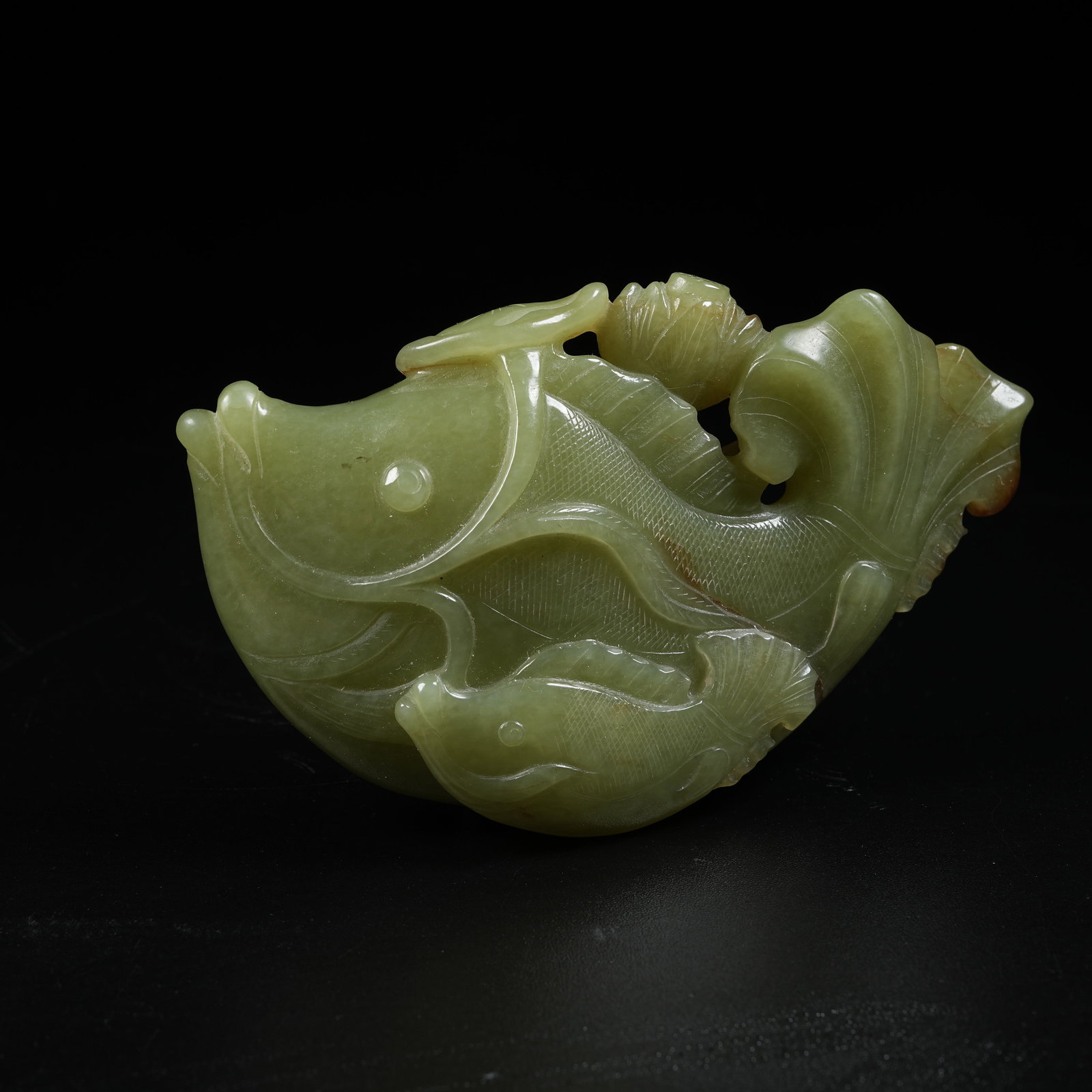A HOTAN YELLOW JADE ORNAMENT OF SURPLUS YEAR AFTER YEAR: Hotan Yellow Jade Ornament of Surplus Year after Year