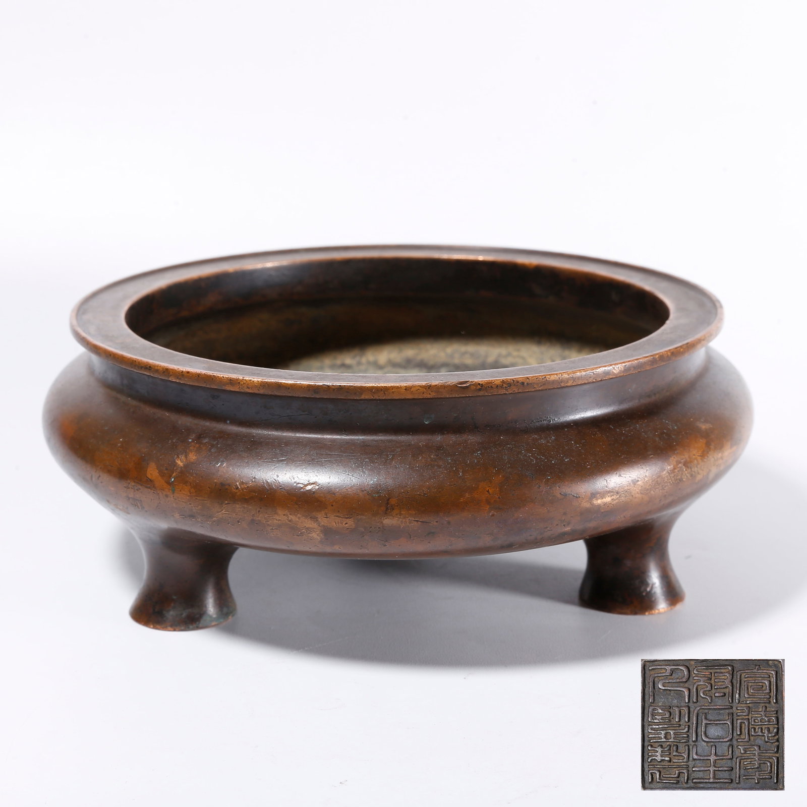 A BRONZE LI-STYLE CENSER (1 of 9)