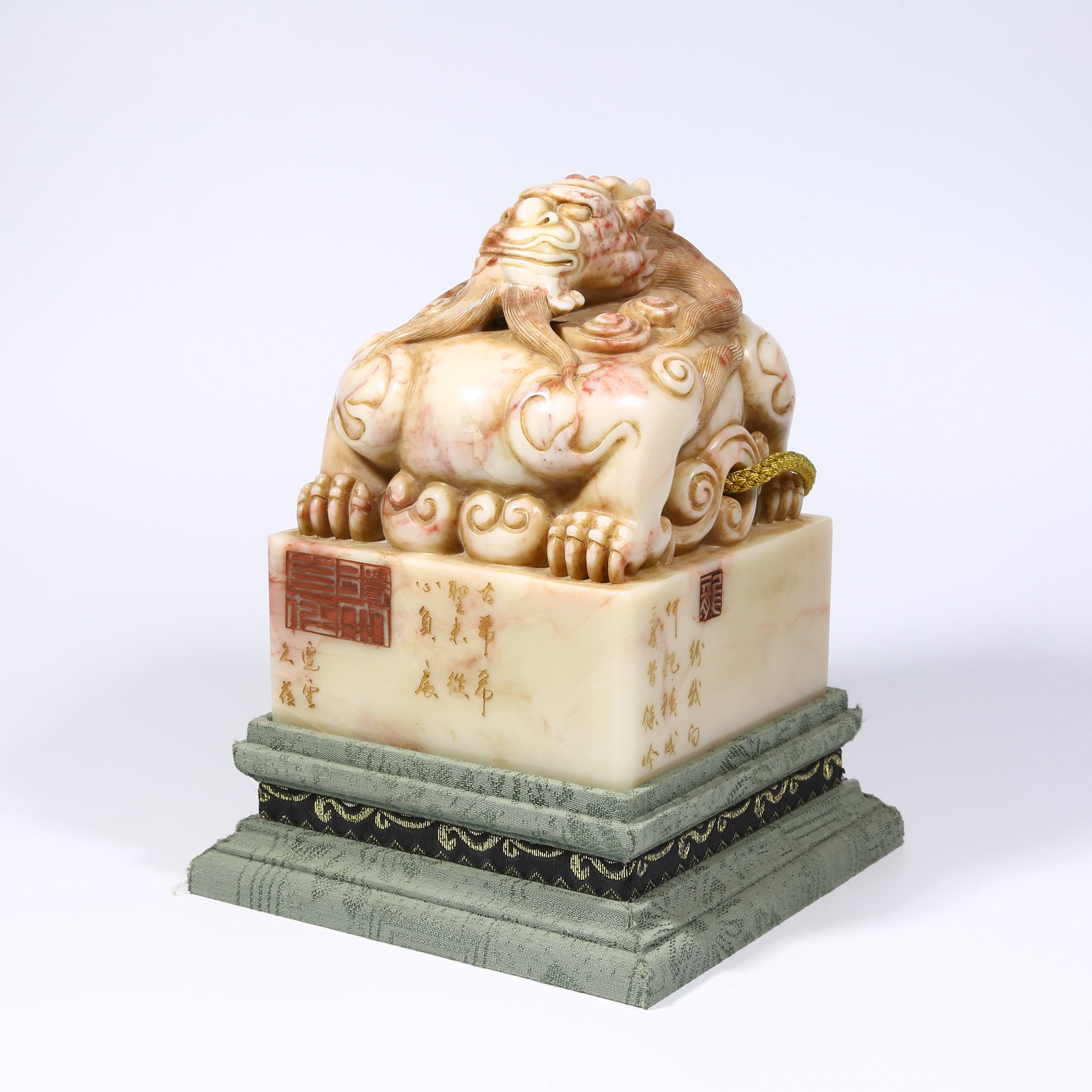 A LARGE SHOUSHAN STONE SEAL WITH DRAGON KNOB: Large Shoushan stone seal with dragon knob