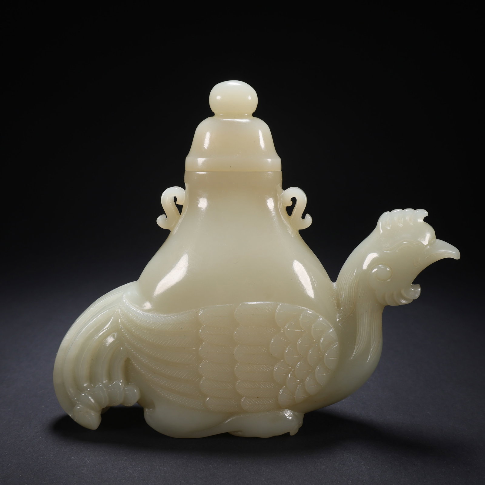 A HETIAN JADE PHOENIX AND BIRD ZUN: Hetian Jade Phoenix and Bird Zun