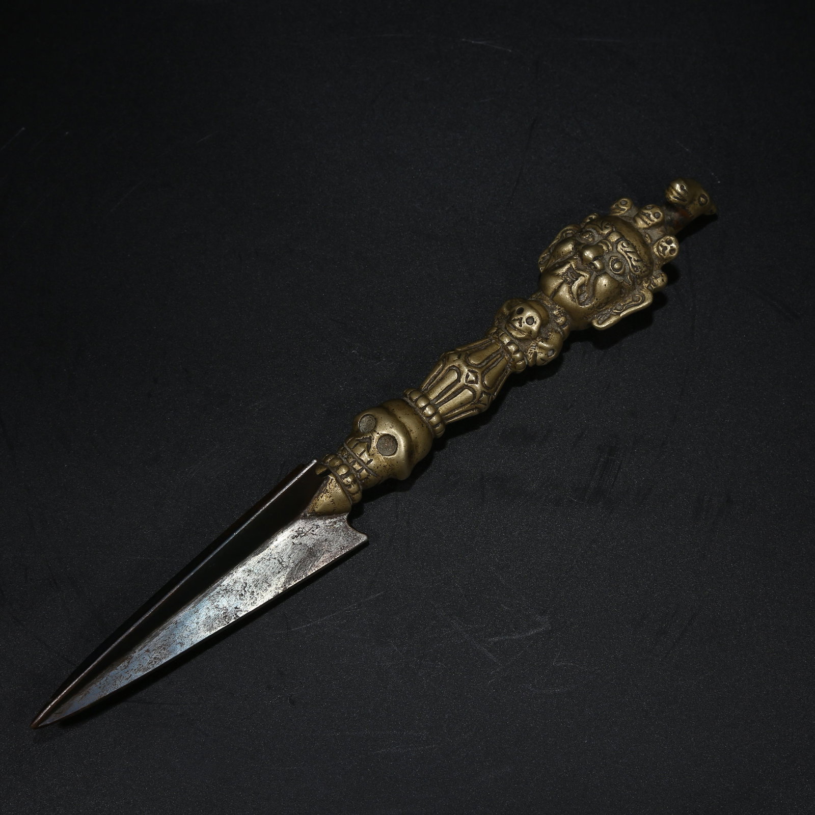 A BRONZE VAJRA: Bronze Vajra