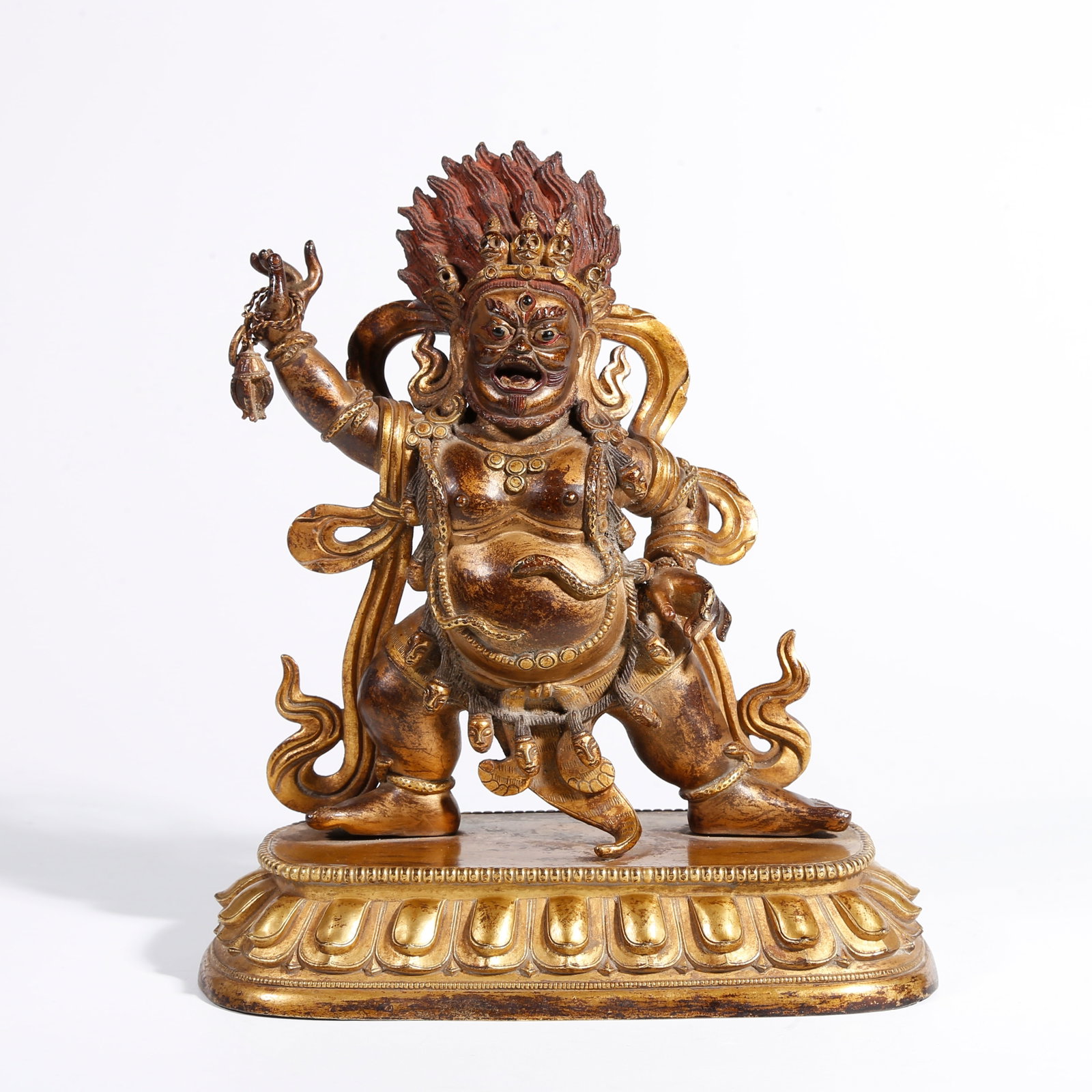 A GILT BRONZE STATUE OF VAJRAPANI (1 of 9)