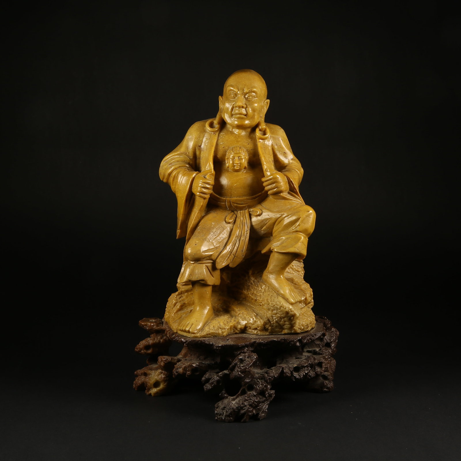 A SHOUSHAN STONE ARHAT IN THE HEART STATUE: Shoushan Stone Arhat in the Heart Statue