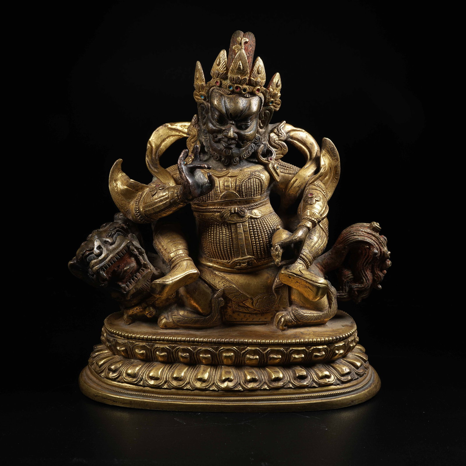 A GILT BRONZE STATUE OF VAISHRAVANA: Gilt Bronze Statue of Vaishravana