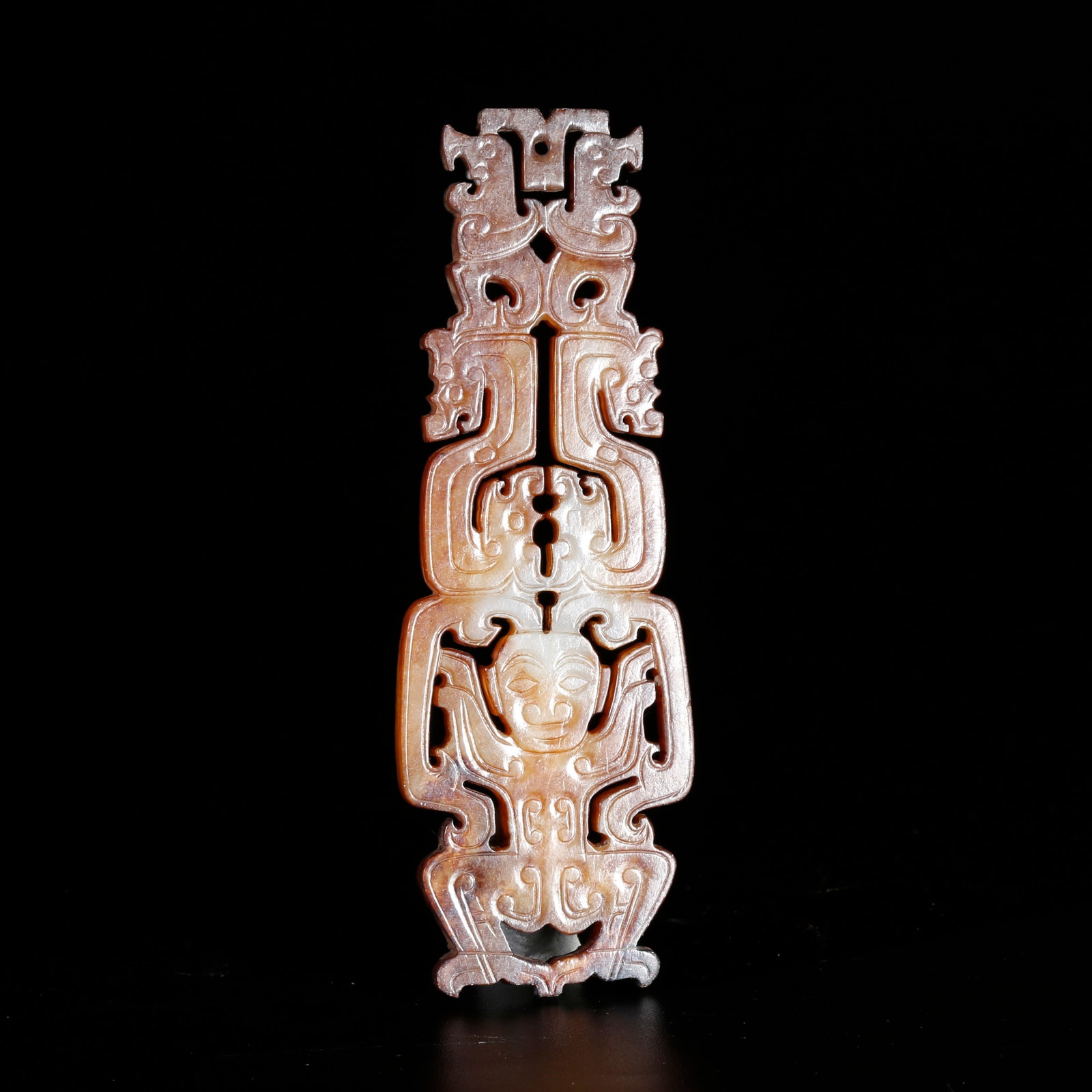 A ARCHAIC JADE CARVED PENDANT ORNAMENT: Archaic jade carved pendant ornament