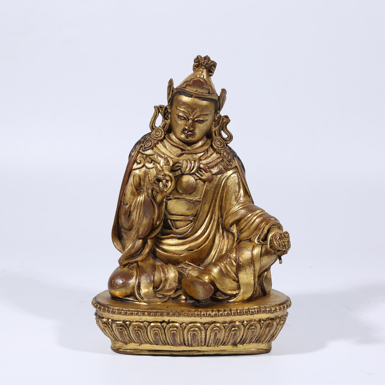 A GILT BRONZE PADMASAMBHAVA STATUE: Gilt Bronze Padmasambhava Statue