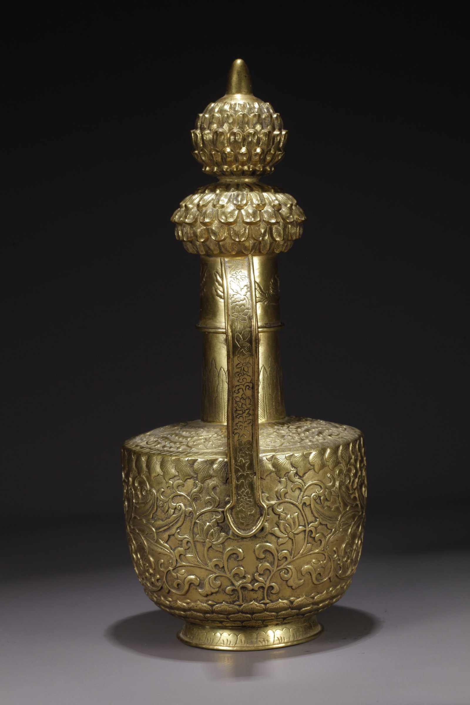A GILDED BRONZE PHOENIX-PATTERNED TEAPOT - 4