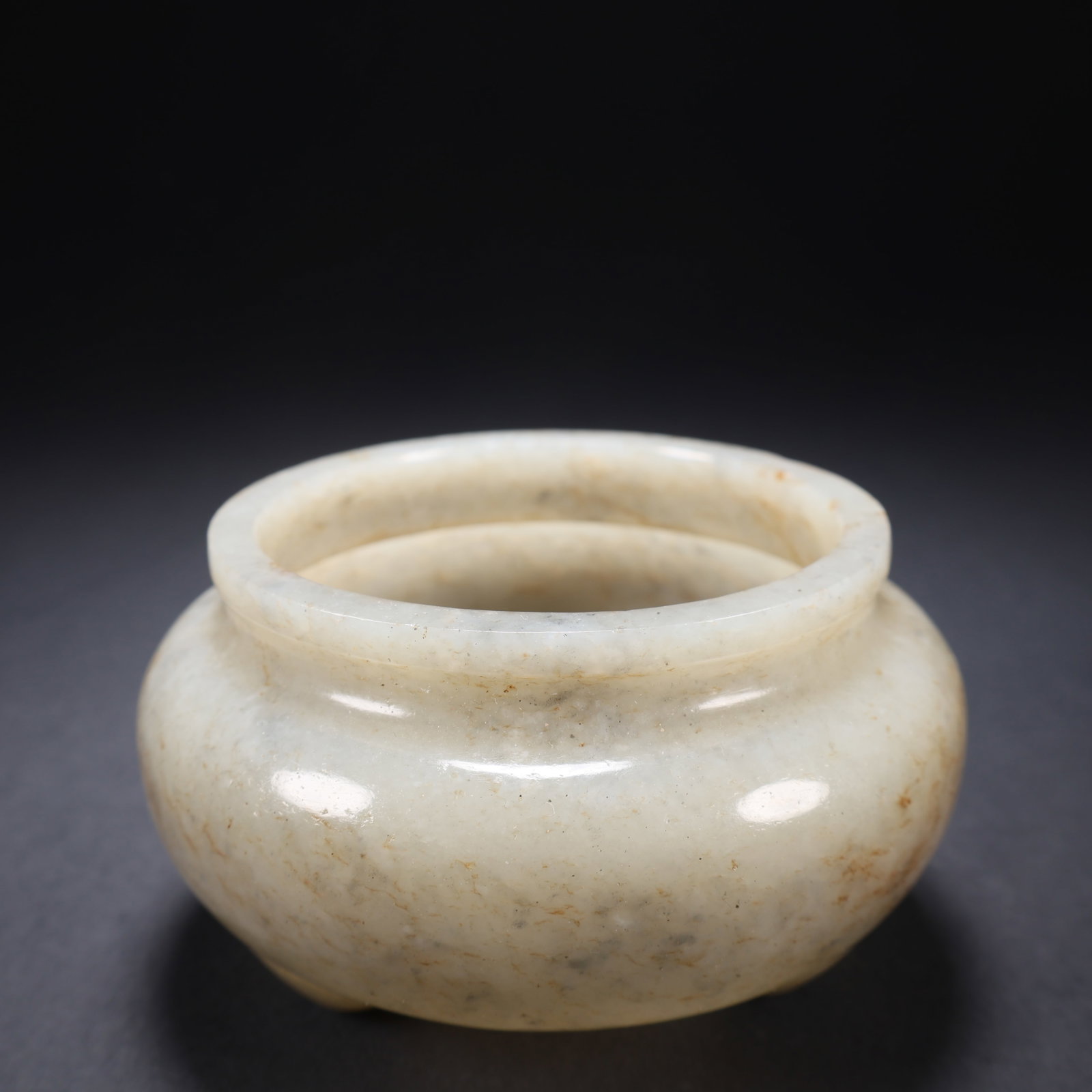 A HETIAN JADE BRUSH WASHER (1 of 9)