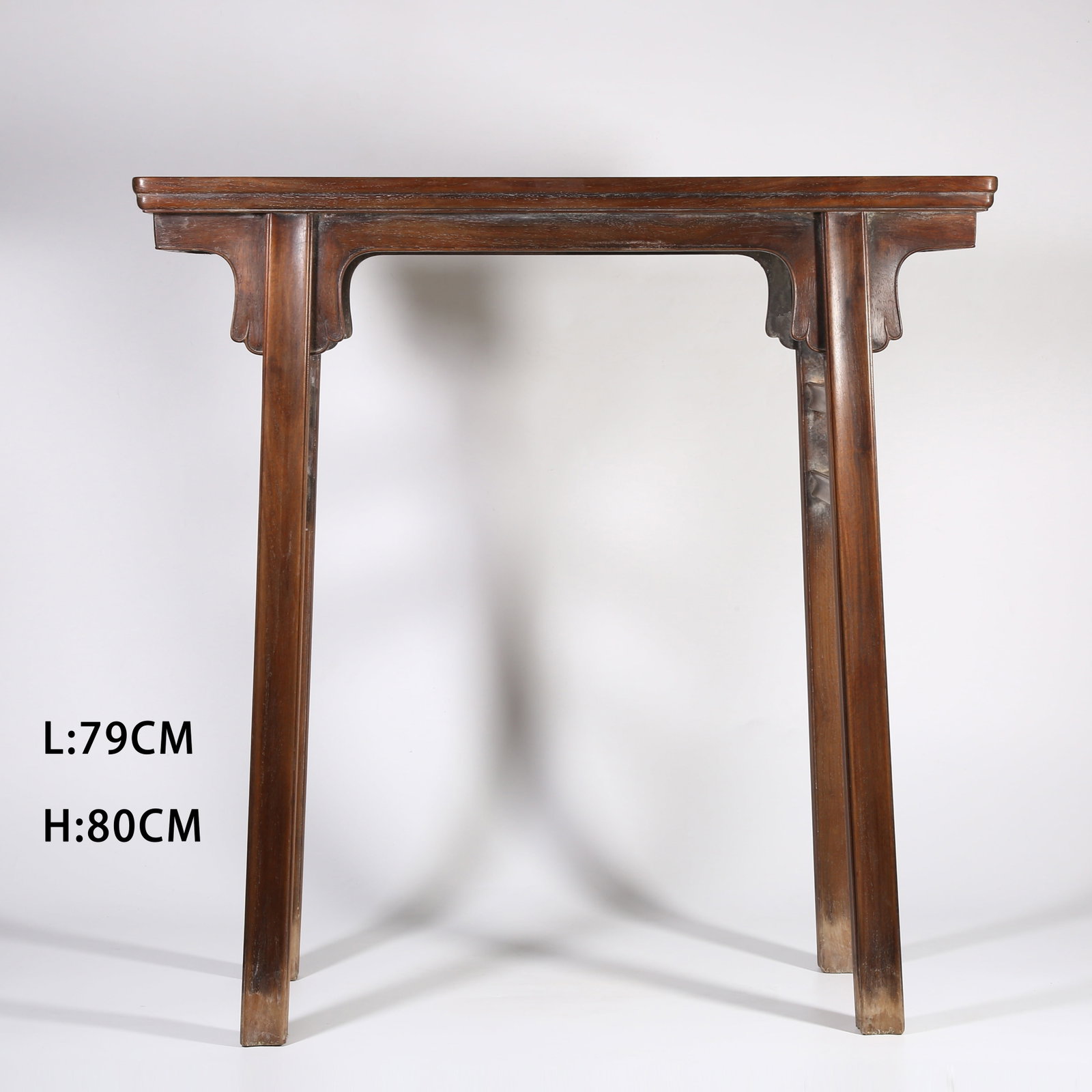 A HUANGHUALI FLAT-TOP TABLE: Huanghuali Flat-top Table