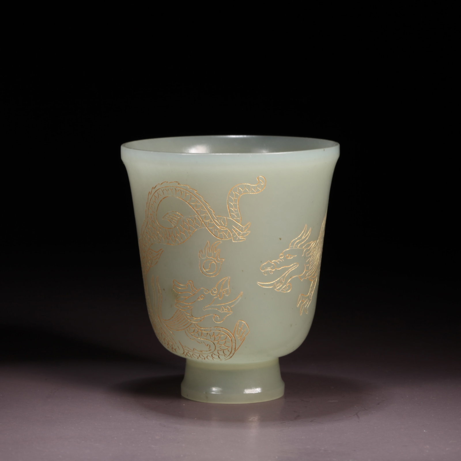 A HETIAN JADE GILDED DRAGON PATTERN BELL CUP (1 of 8)