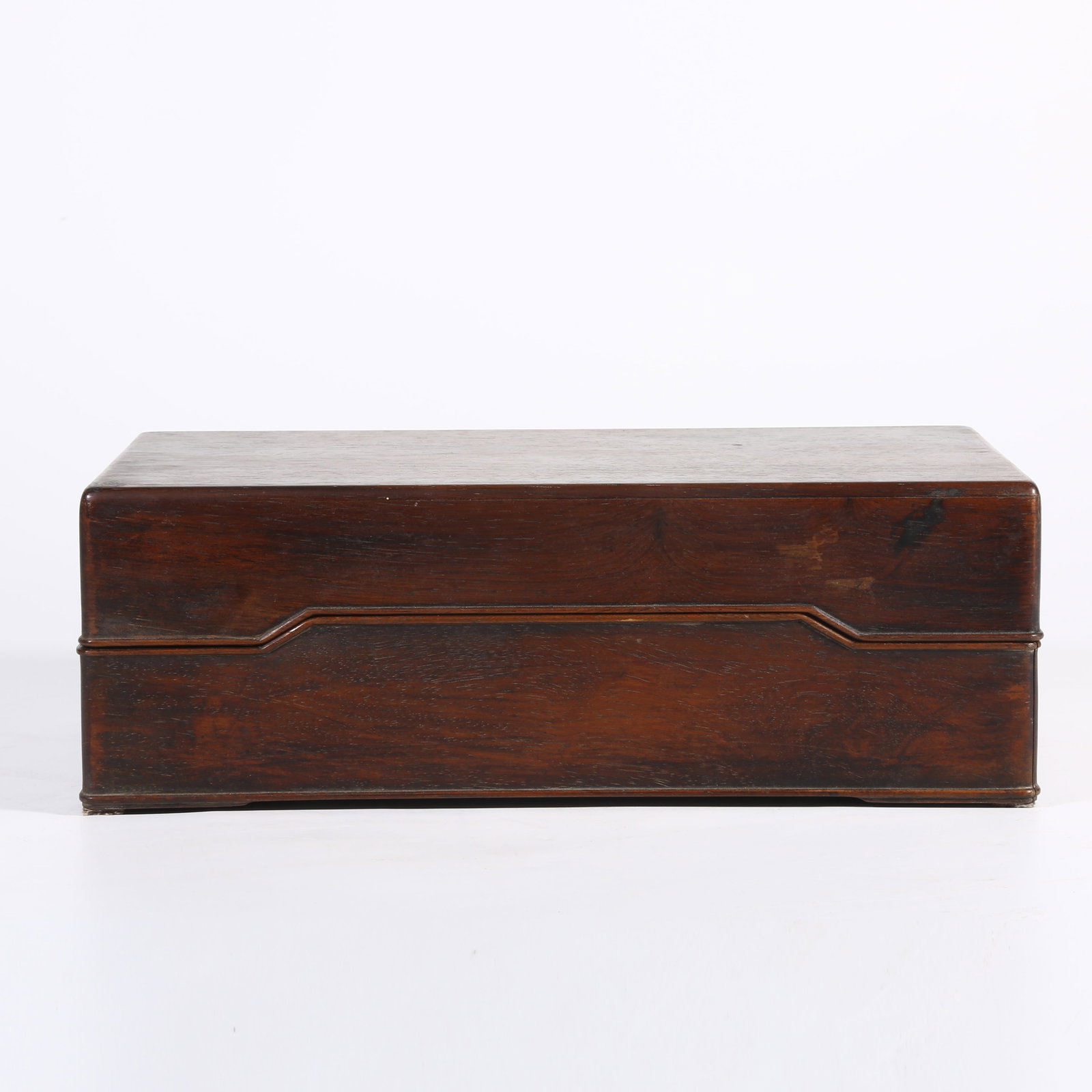 A HUANGHUALI LIDDED BOX (1 of 8)