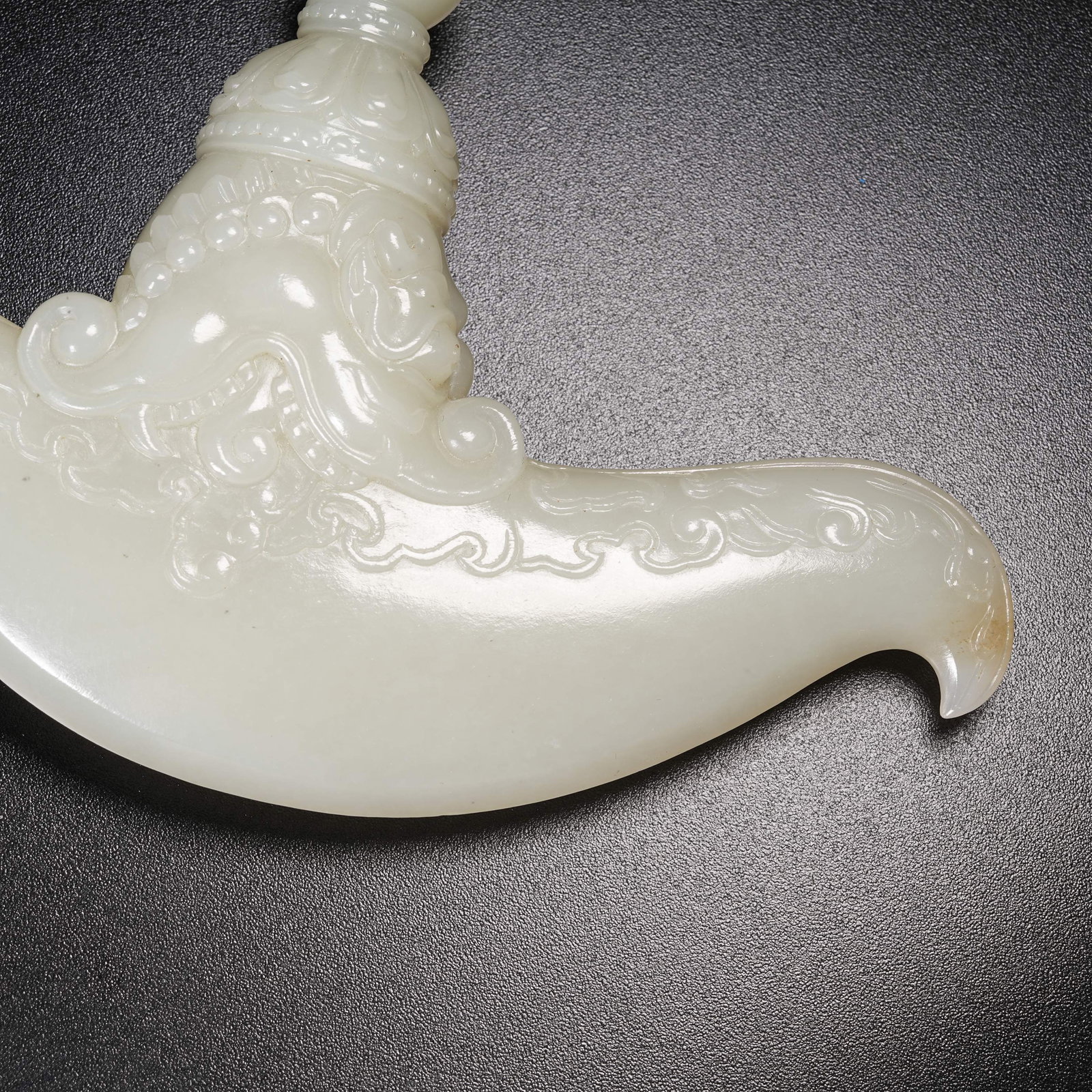 A HETIAN JADE RITUAL IMPLEMENT - 4