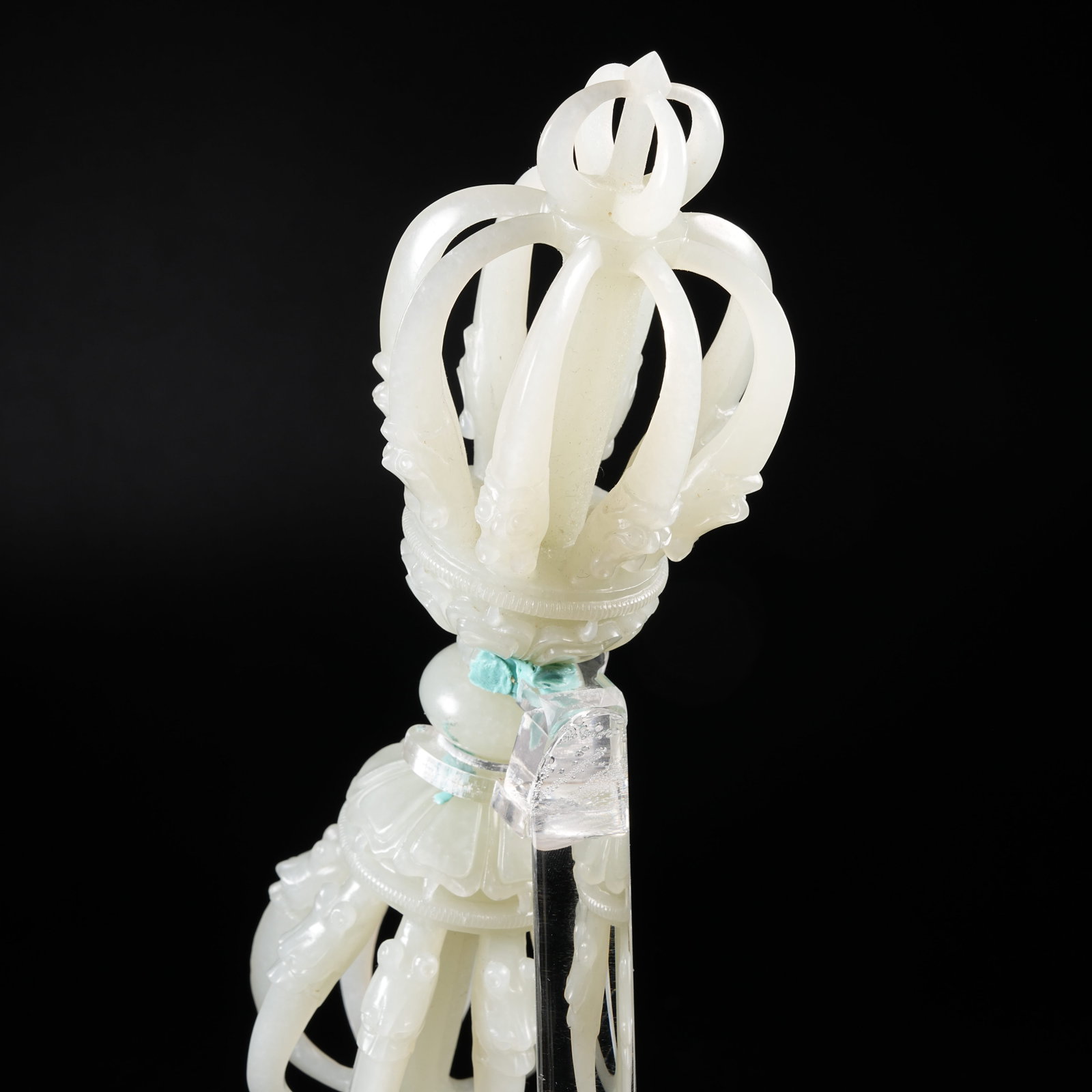 A HETIAN JADE RITUAL IMPLEMENT - 8