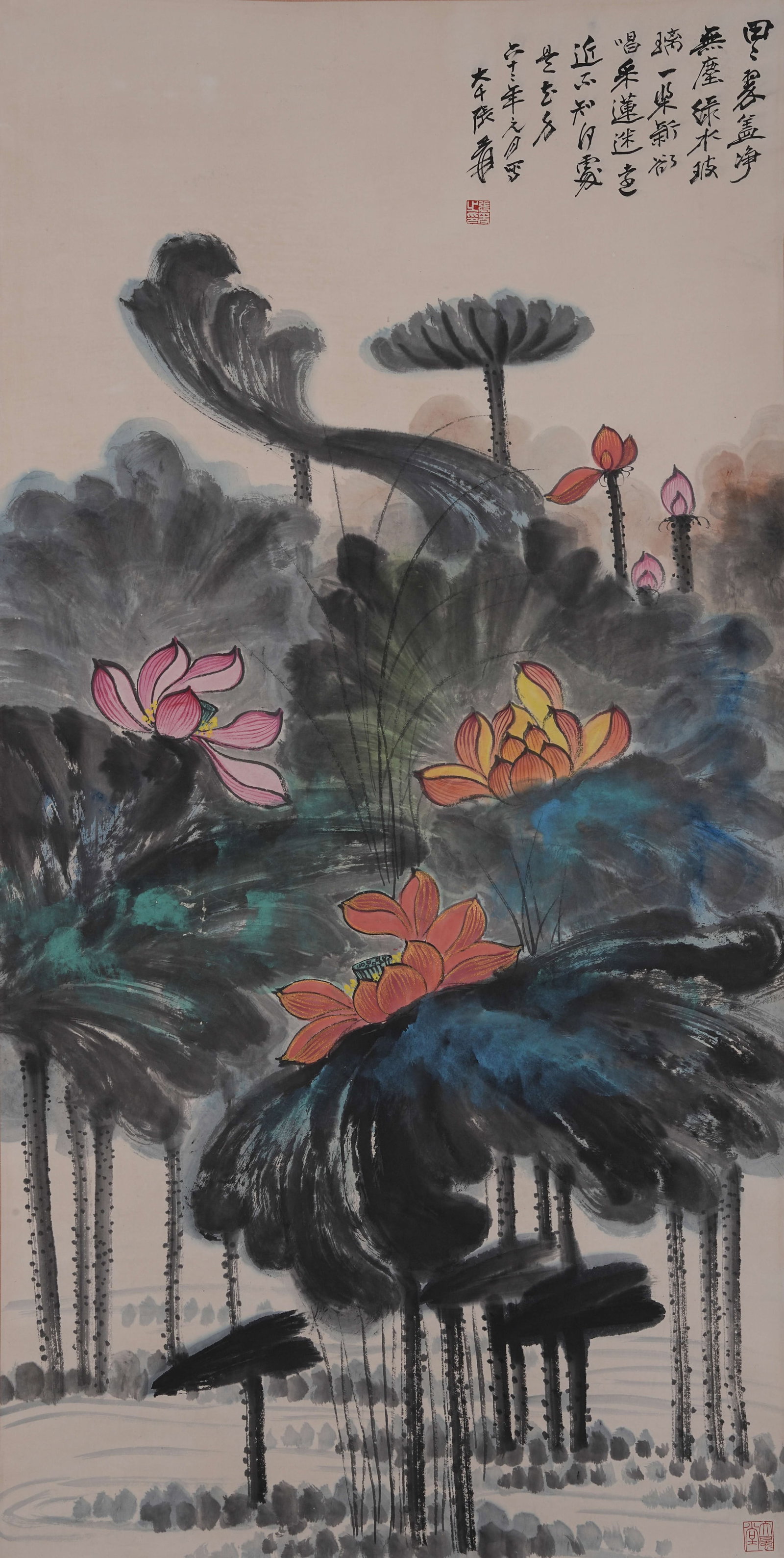 A LOTUS PAINTING ON PAPER BY ZHANG DAQIAN.張大千: Lotus Painting on Paper by Zhang Daqian.張大千