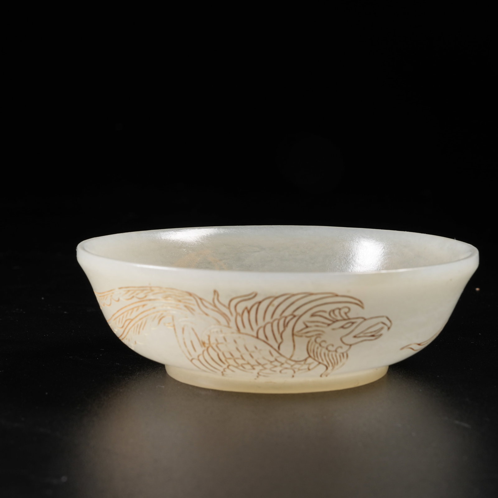 A HETIAN JADE GILT-DECORATED BOWL WITH PHOENIX MOTIF (1 of 9)