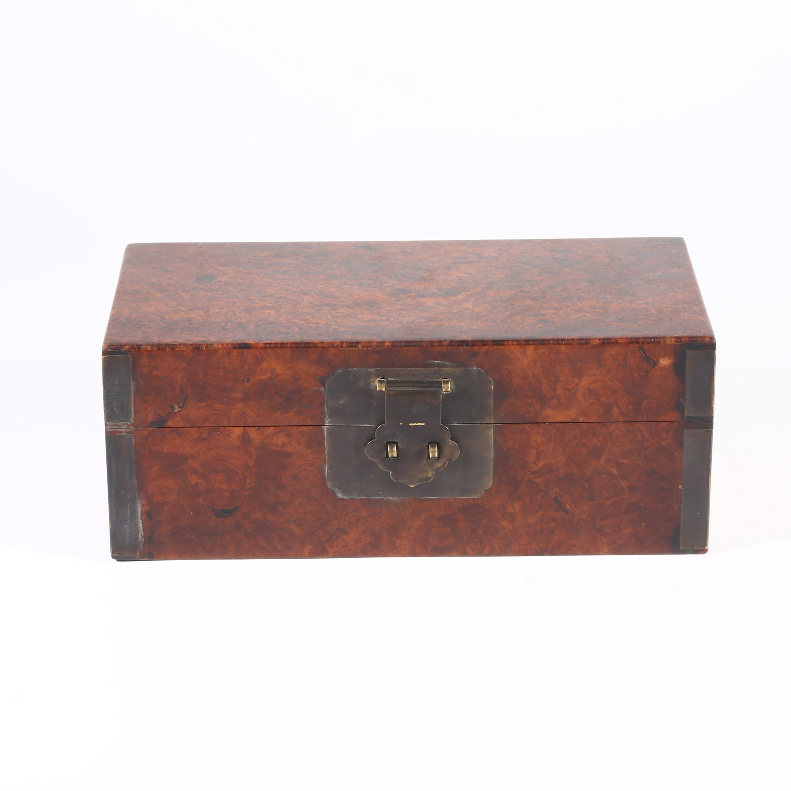 A BURLWOOD LIDDED BOX (1 of 8)