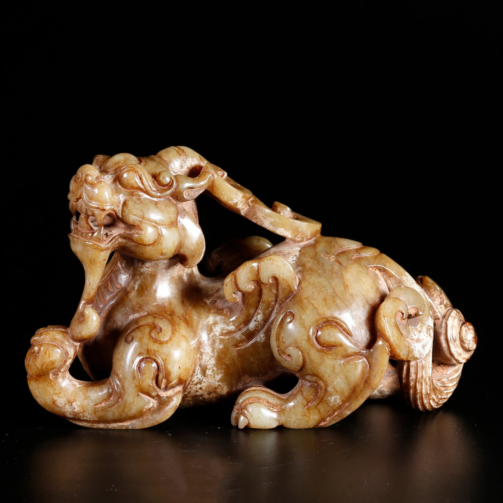 A ARCHAIC JADE CARVED CHILONG AND TIGER-SHAPED ORNAMENT (1 of 10)