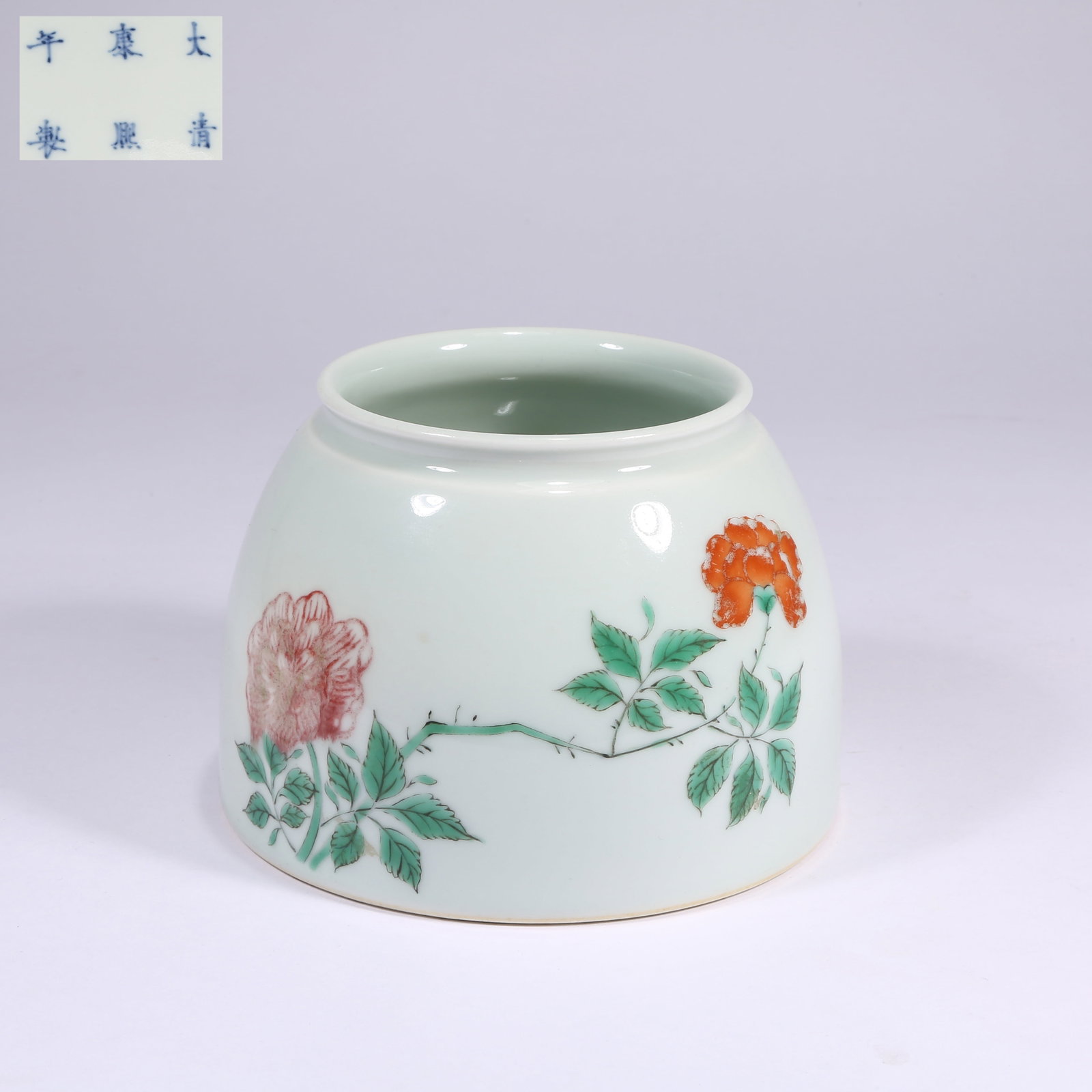A FAMILLE ROSE FLORAL-DECORATED HORSE HOOF-SHAPED VASE (1 of 9)