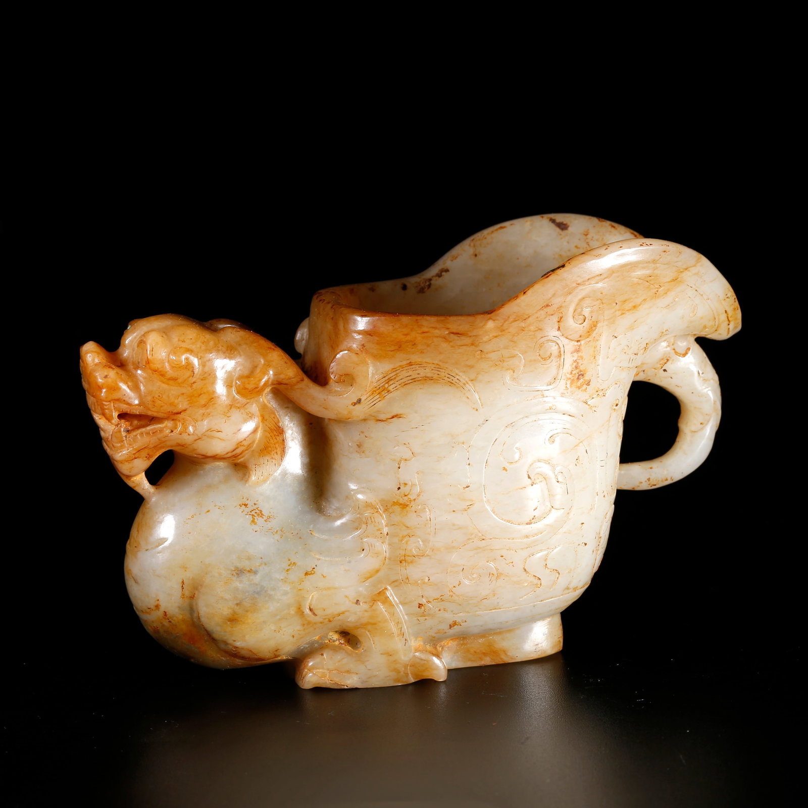 A HETIAN JADE CARVED TIGER-SHAPED CUP (1 of 10)