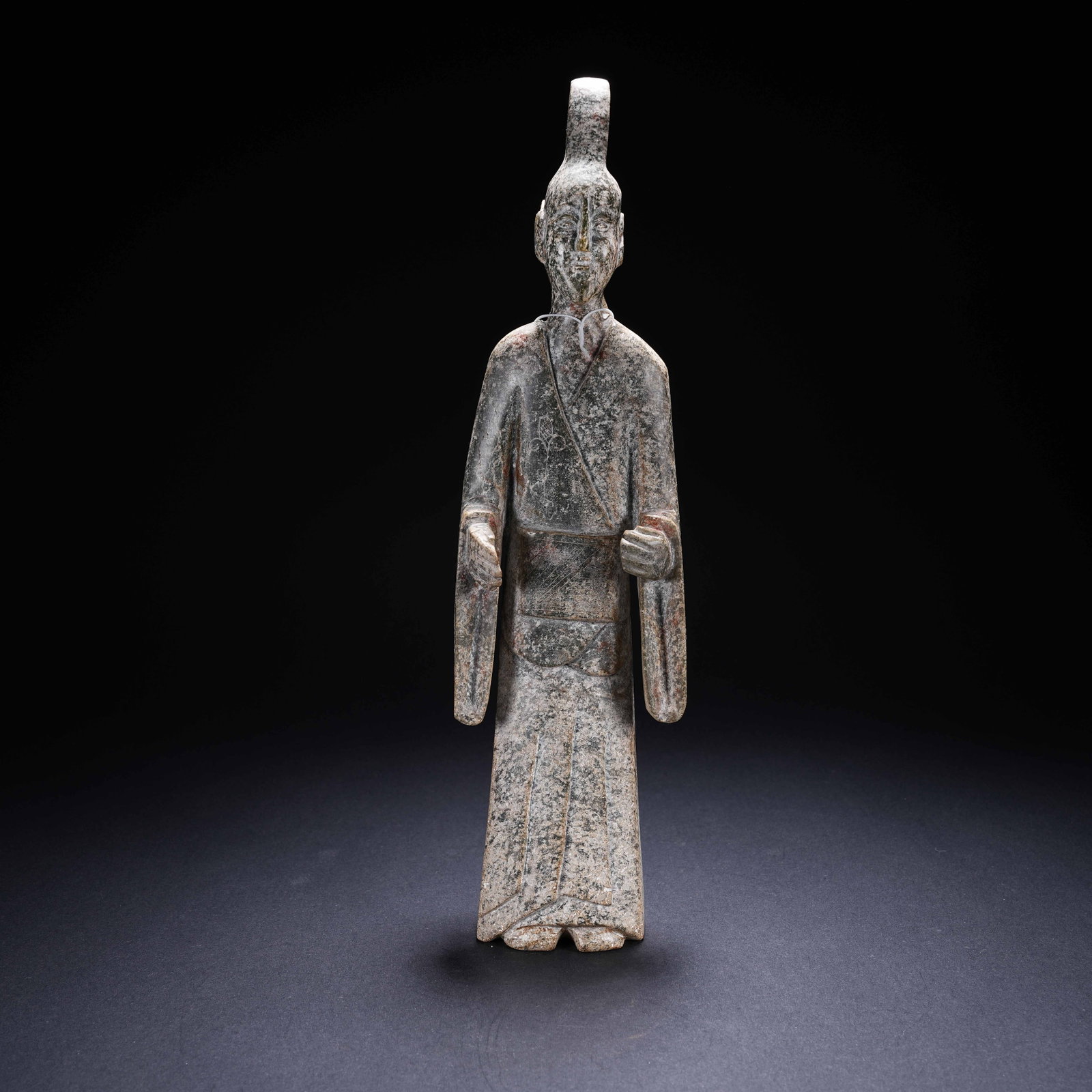 A ARCHAIC JADE CIVIL OFFICIAL FIGURINE (1 of 9)