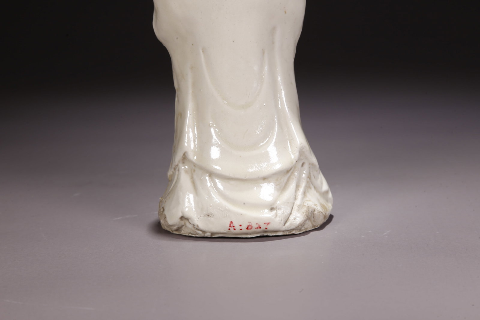 A DING WARE ARHAT FIGURE - 8
