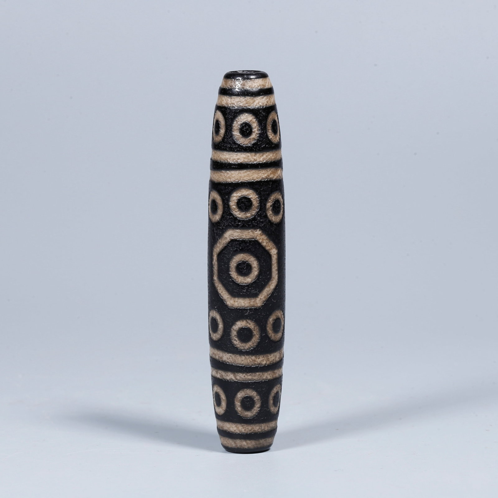 A AGATE DZI BEAD (1 of 10)