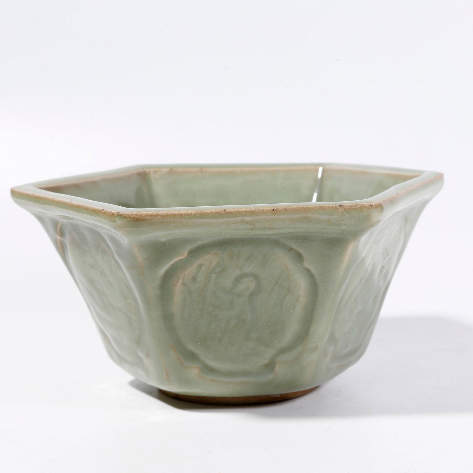 A WASHER FROM LONGQUAN KILN (1 of 9)