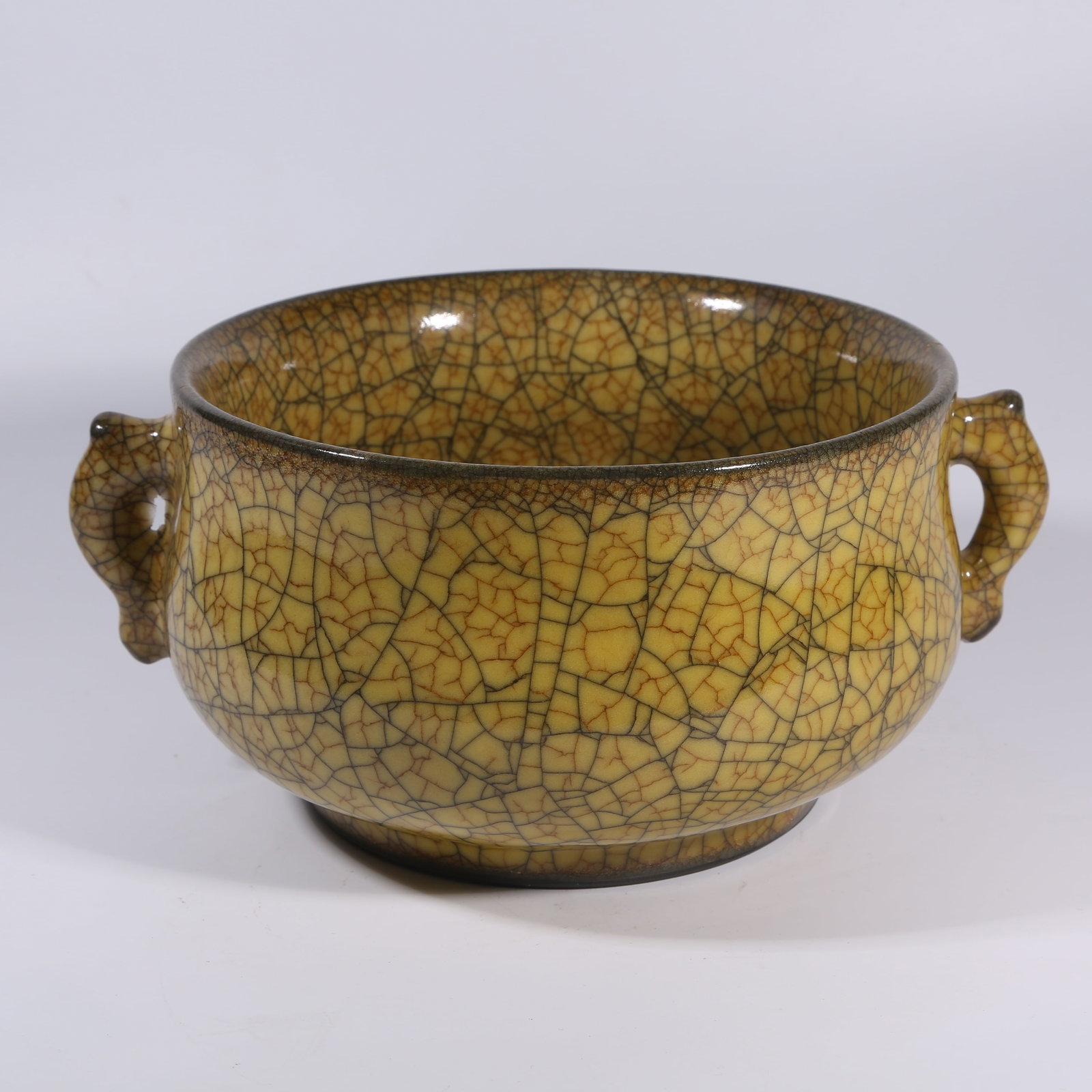 A GE WARE CENSER WITH DOUBLE HANDLES (1 of 10)