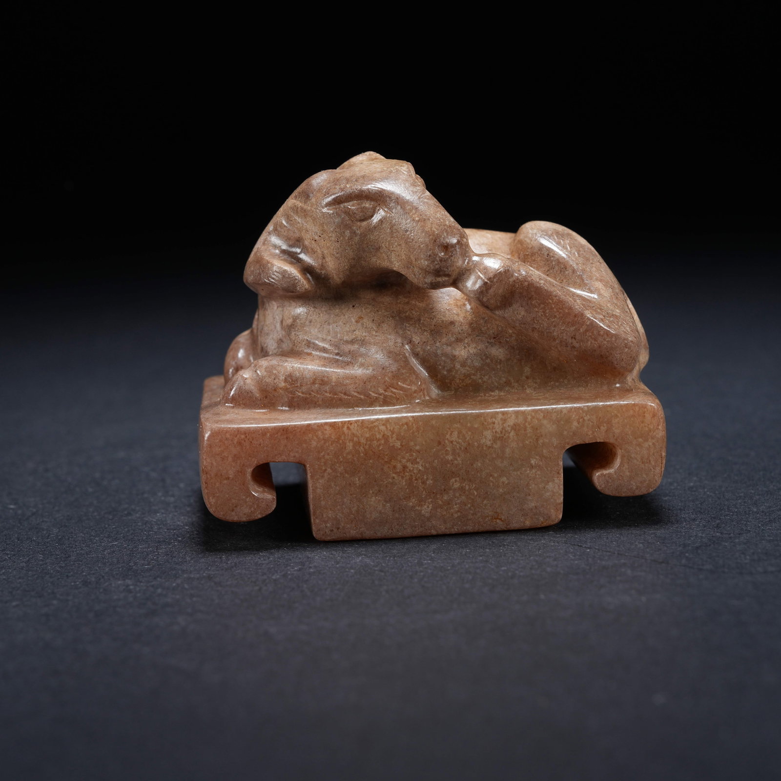 A ARCHAIC JADE SEAL WITH RECLINING GOAT KNOB (1 of 8)
