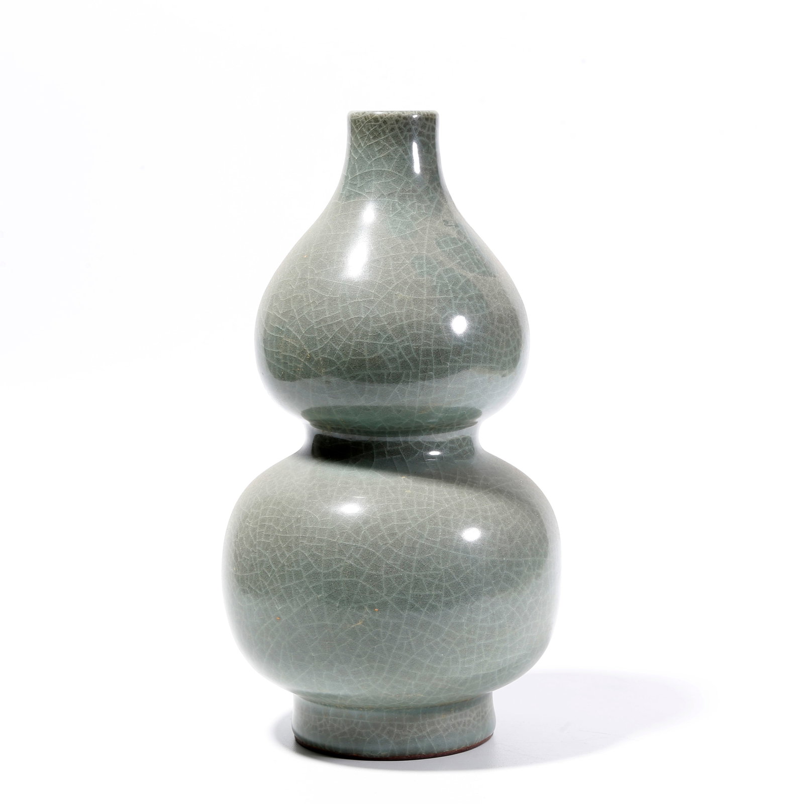 A GOURD-SHAPED VASE FROM GUAN KILN (1 of 10)