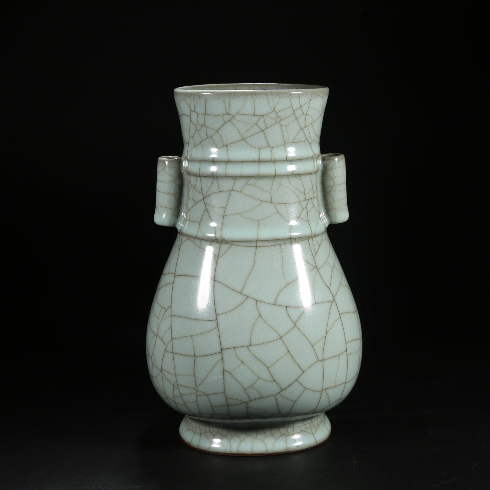 A IMPERIAL KILN VASE WITH DOUBLE HANDLES (1 of 9)