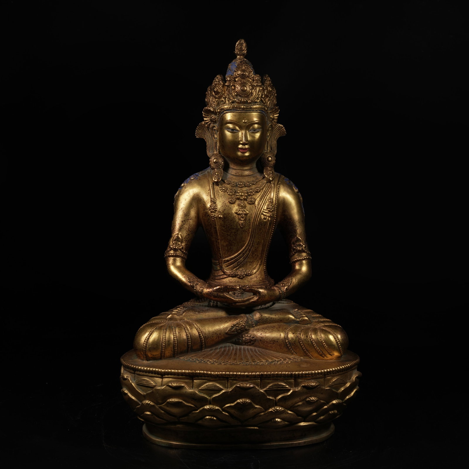 A GILT-BRONZE AMITAYUS BUDDHA STATUE, MONGOLIAN STYLE (1 of 8)
