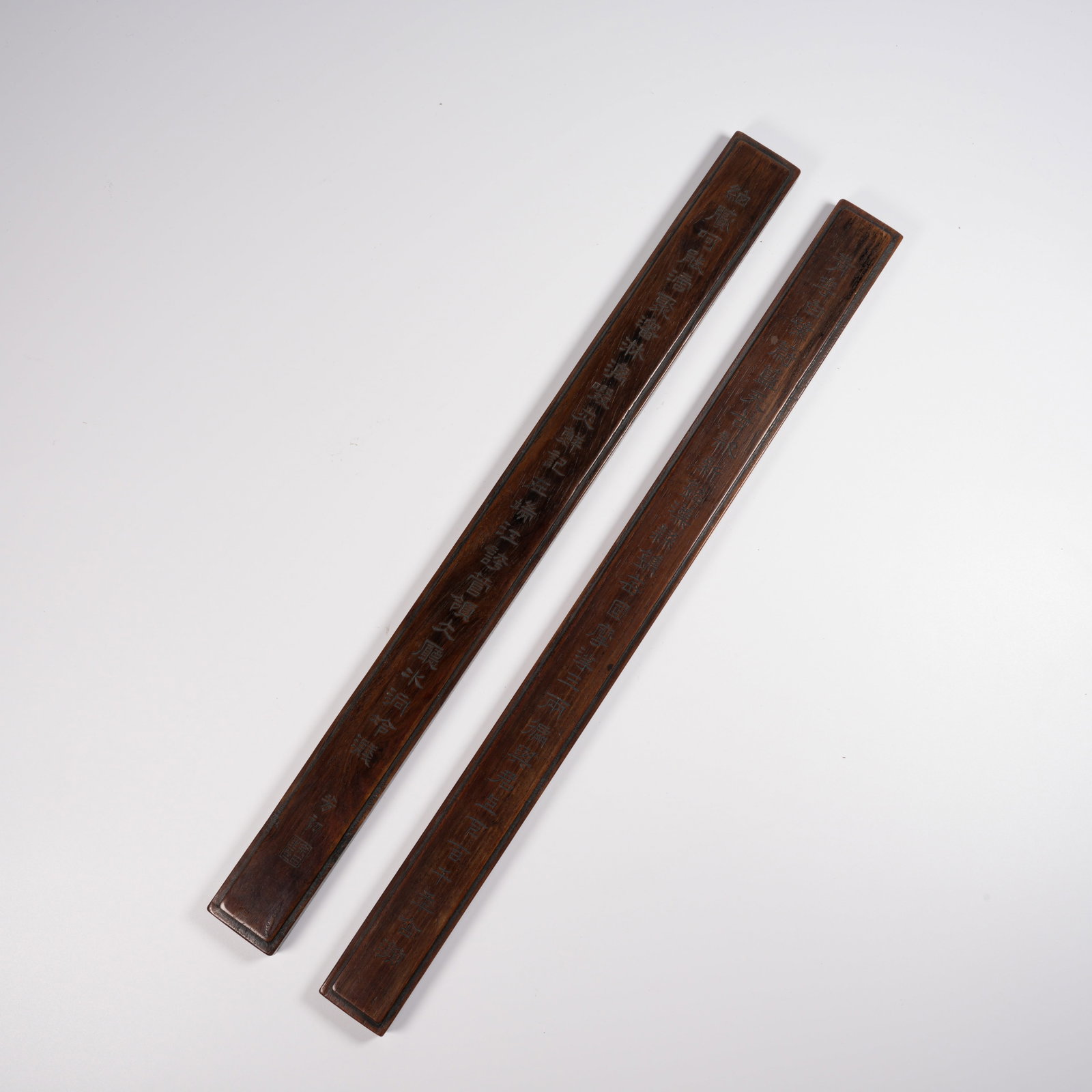 A SET OF HARDWOOD PAPERWEIGHTS (1 of 7)