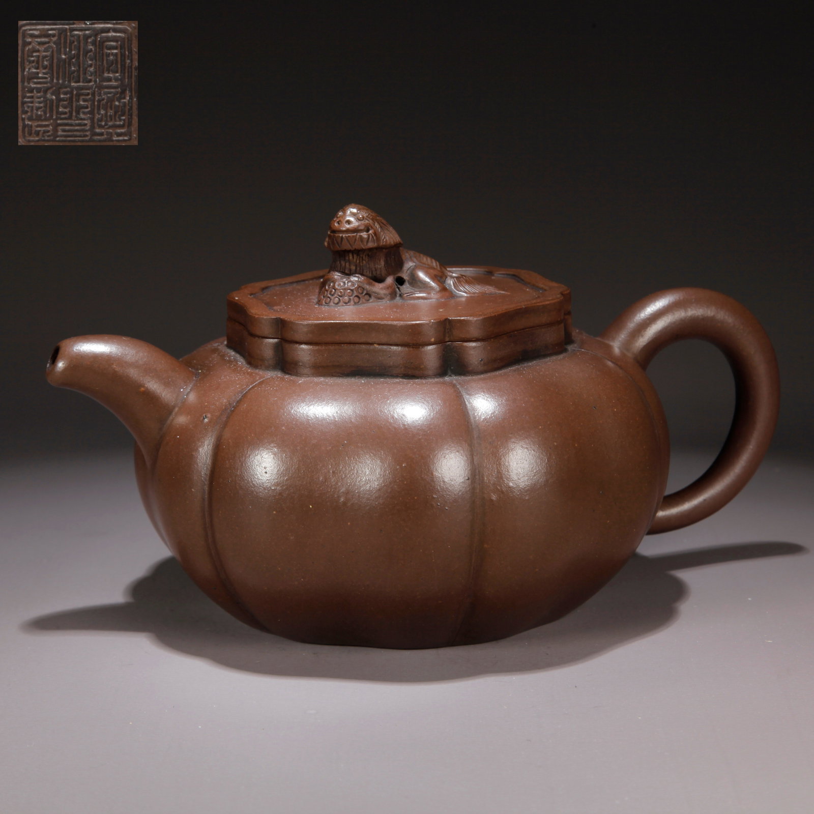 A ZISHA CLAY EWER WITH BEAST KNOB (1 of 9)