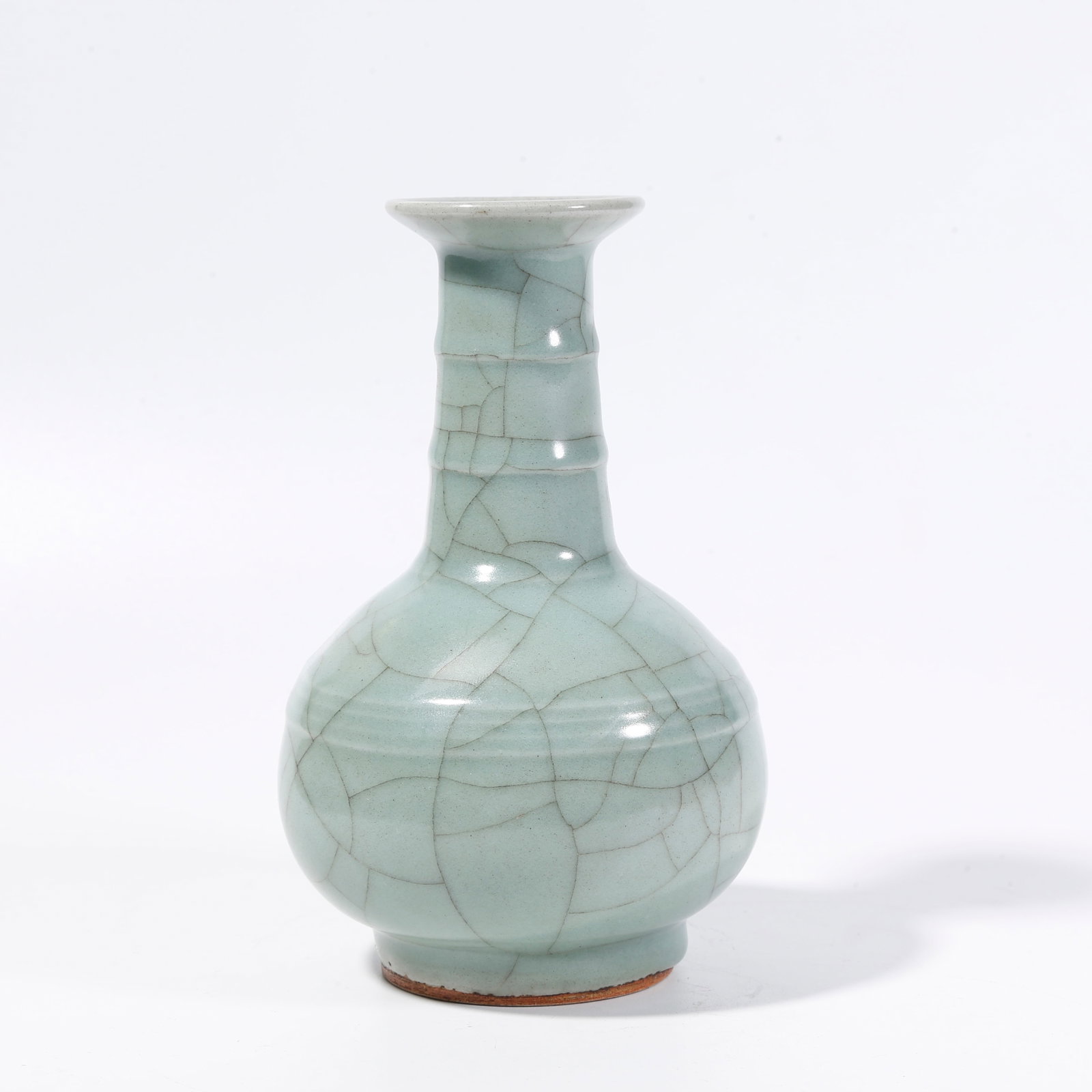 A APPRECIATION VASE FROM LONGQUAN KILN: Appreciation Vase from Longquan Kiln