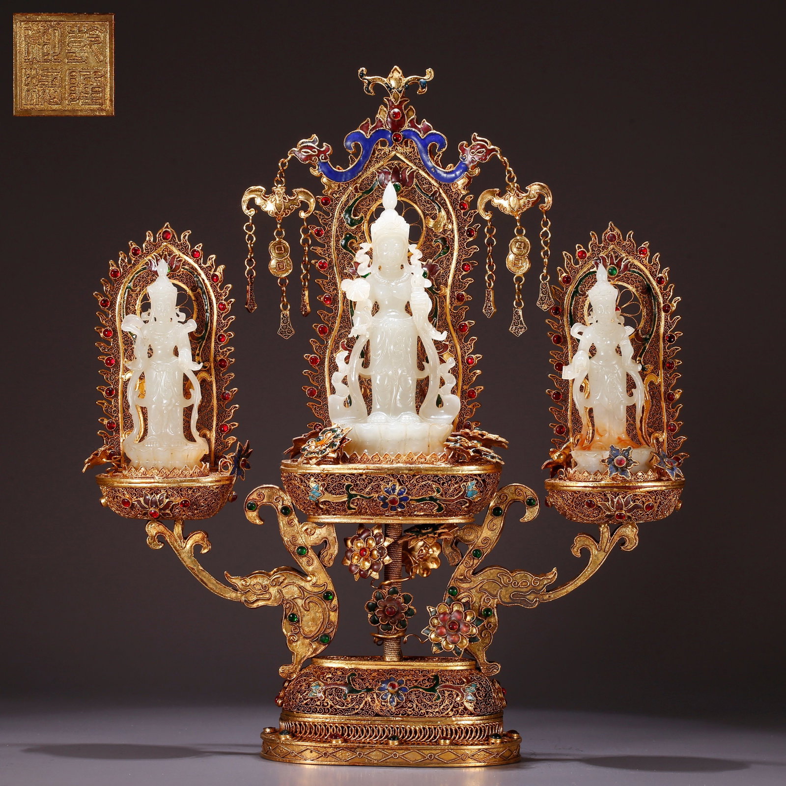A HETIAN JADE BUDDHA STATUE (1 of 11)