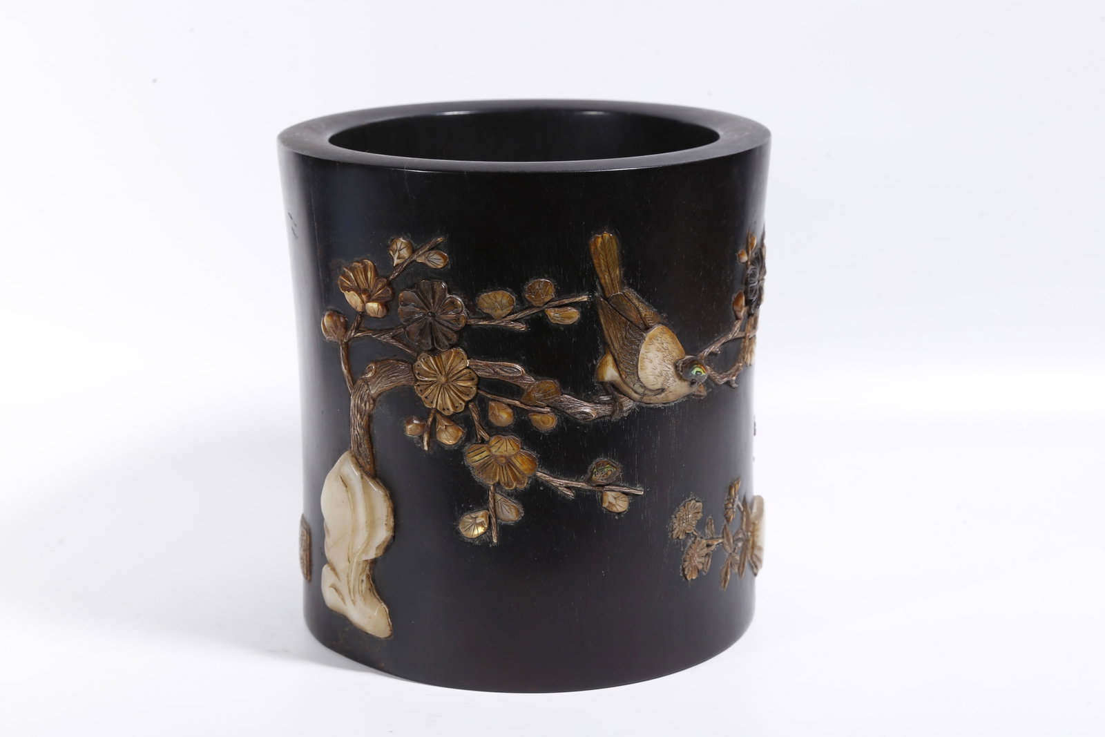A ZITAN WOOD BRUSH POT WITH PRECIOUS STONE INLAY (1 of 10)