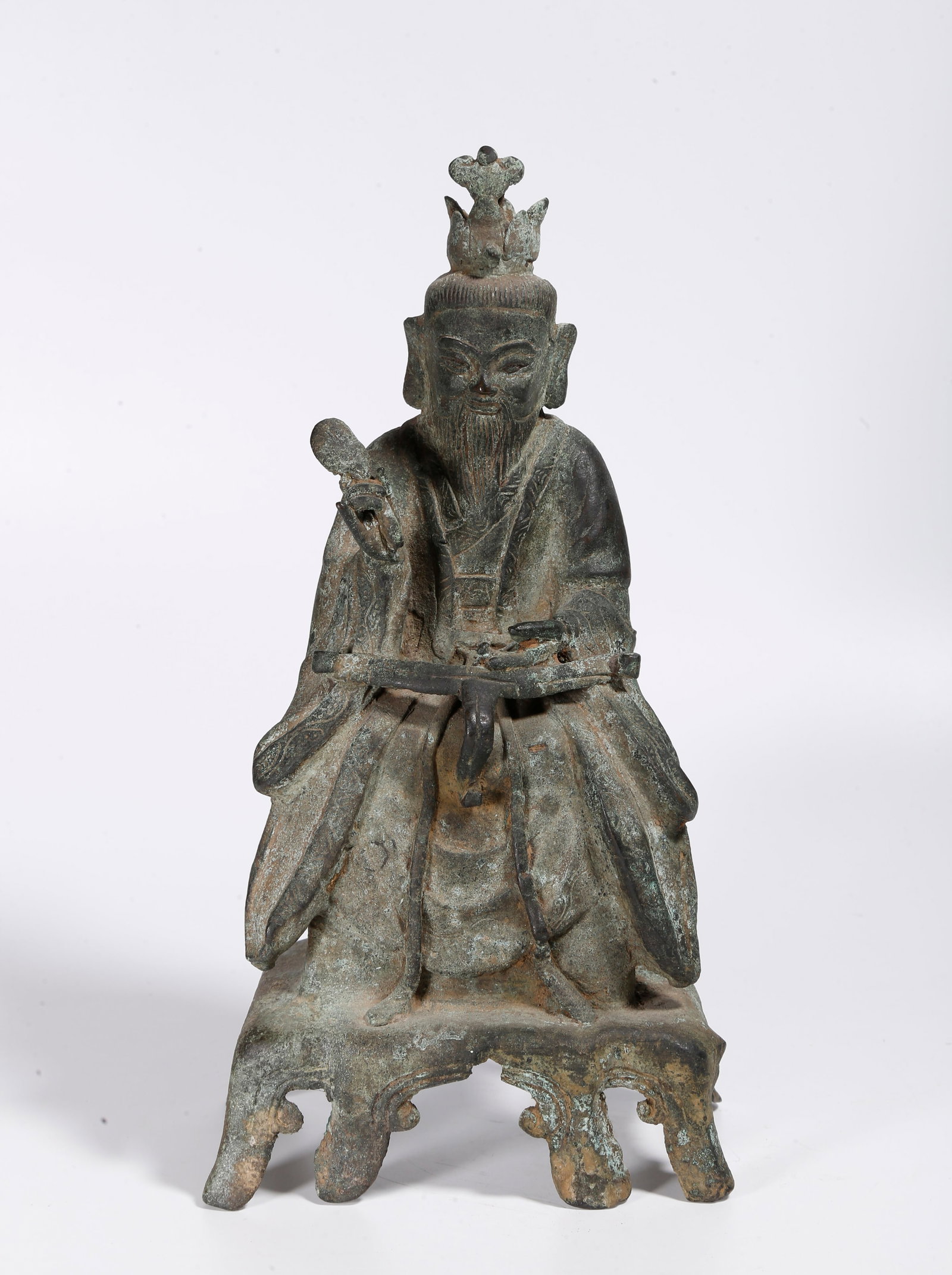 A BRONZE YUANSHI TIANZUN STATUE (1 of 9)