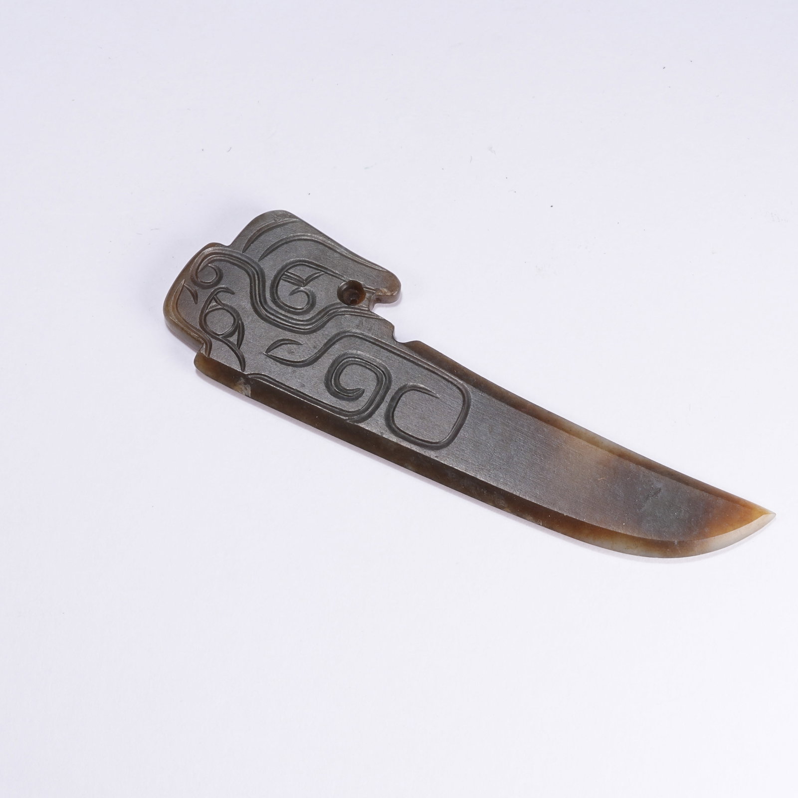 A ANCIENT JADE PHOENIX PATTERN DAGGER: Ancient Jade Phoenix Pattern Dagger