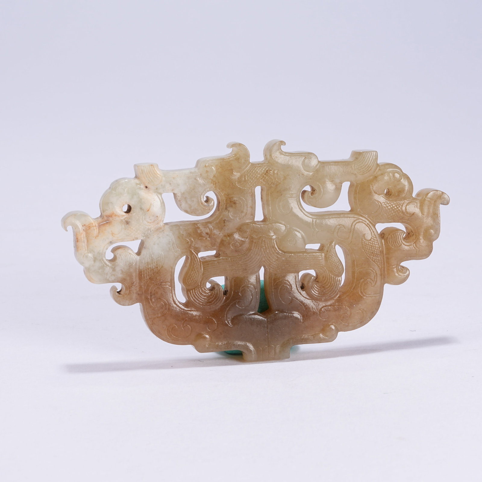 A ANCIENT JADE DRAGON PATTERN PENDANT: Ancient Jade Dragon Pattern Pendant