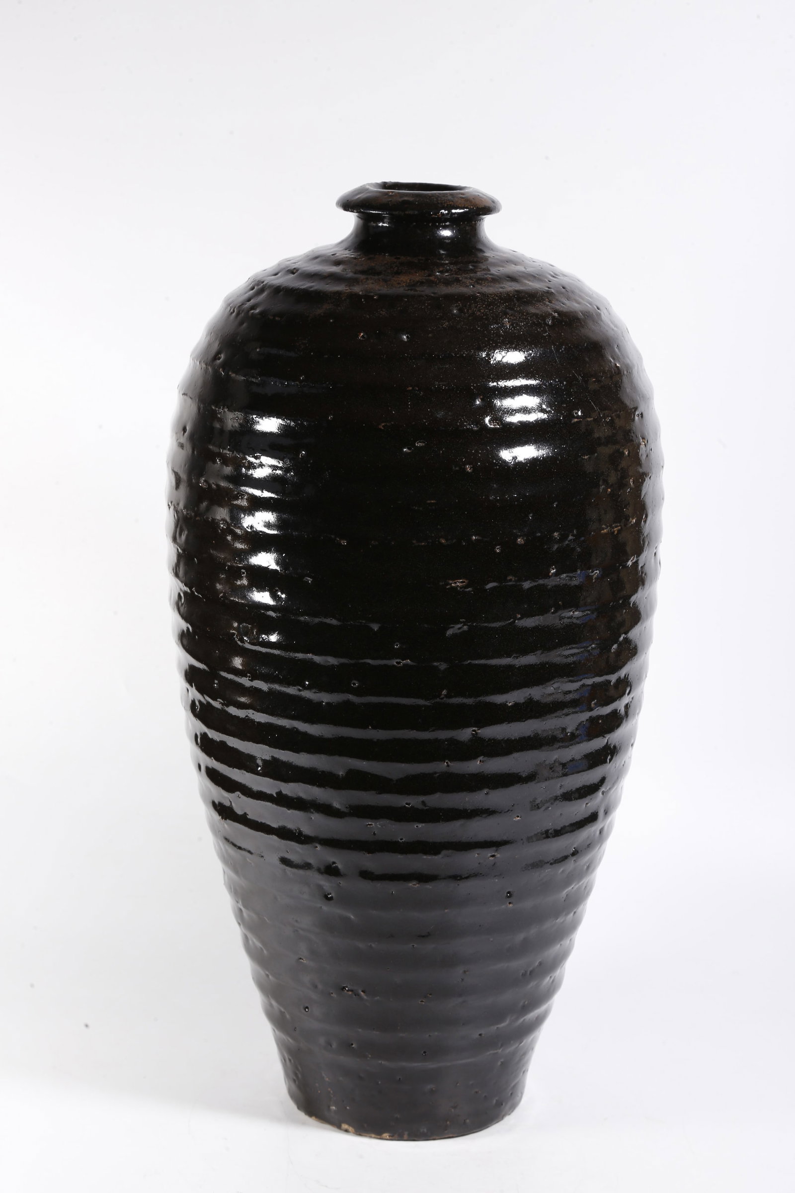 A BLACK GLAZE STRING-PATTERN PLUM VASE - 6