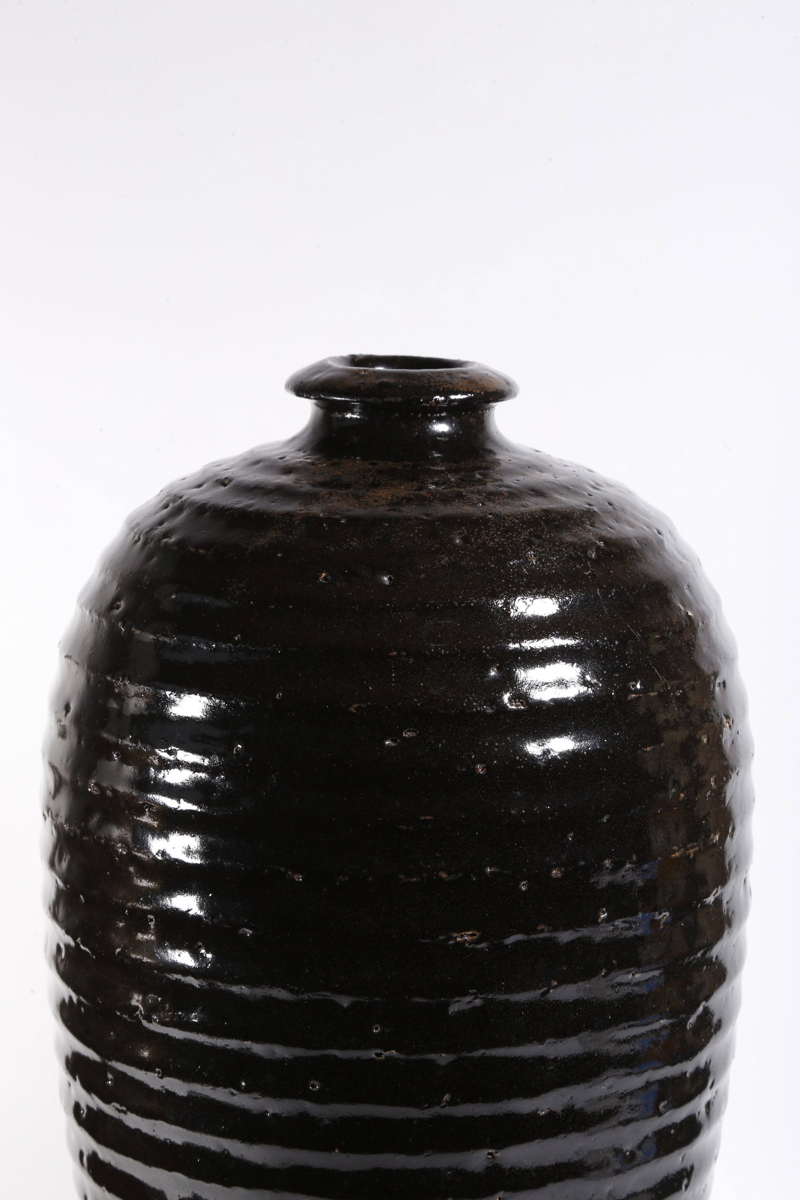 A BLACK GLAZE STRING-PATTERN PLUM VASE - 7