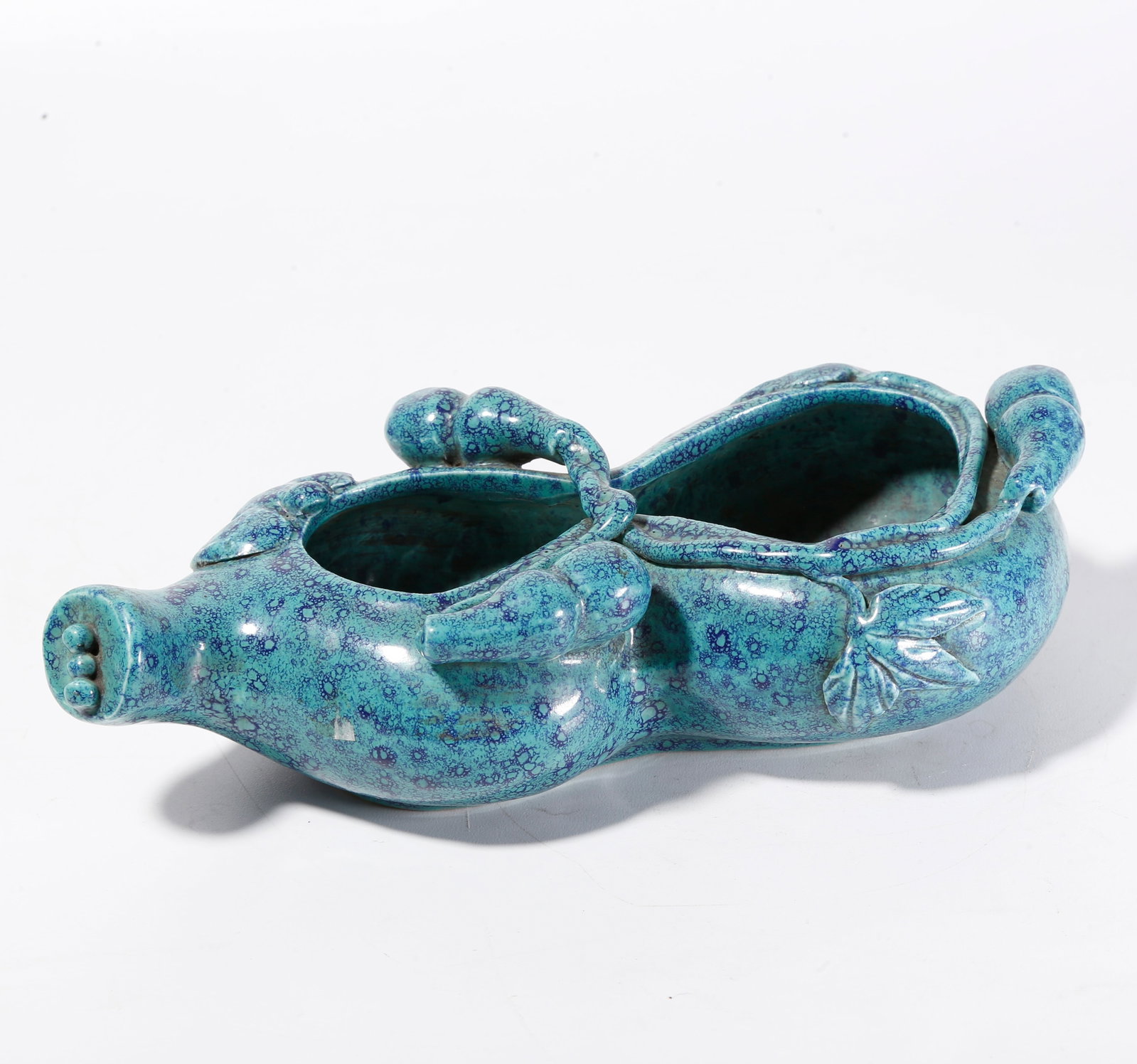 A JUN GLAZE GOURD-SHAPED WASHER: Jun Glaze Gourd-shaped Washer