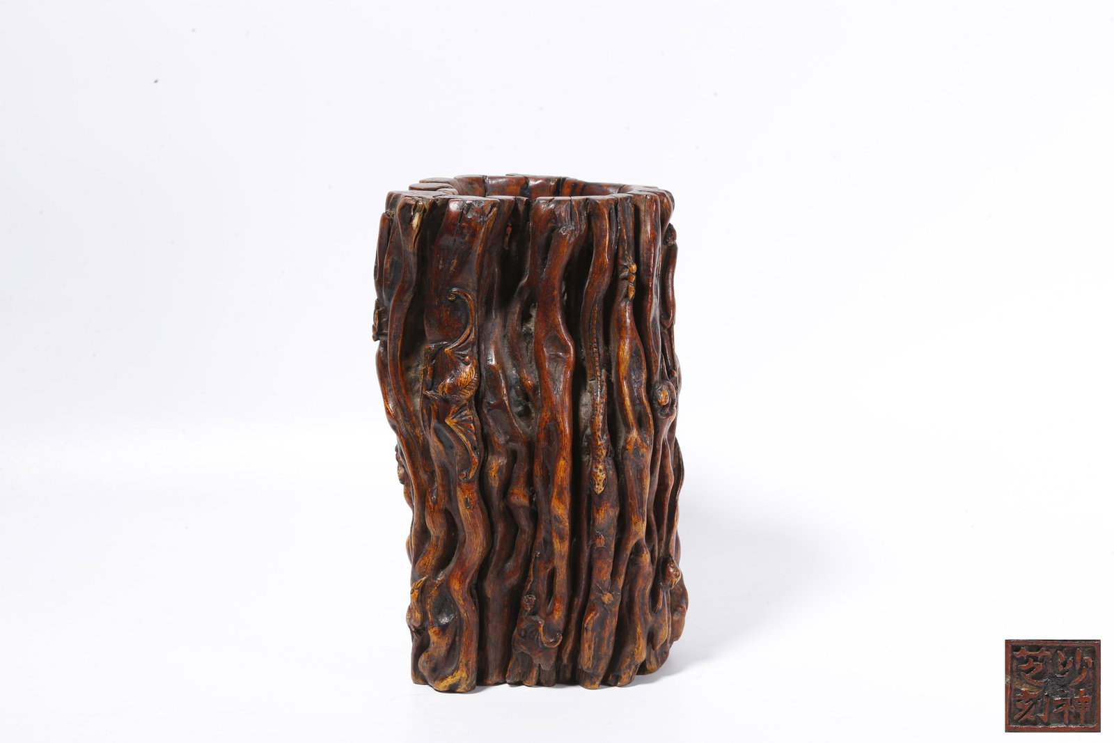 A WOODEN BRUSH POT (1 of 10)