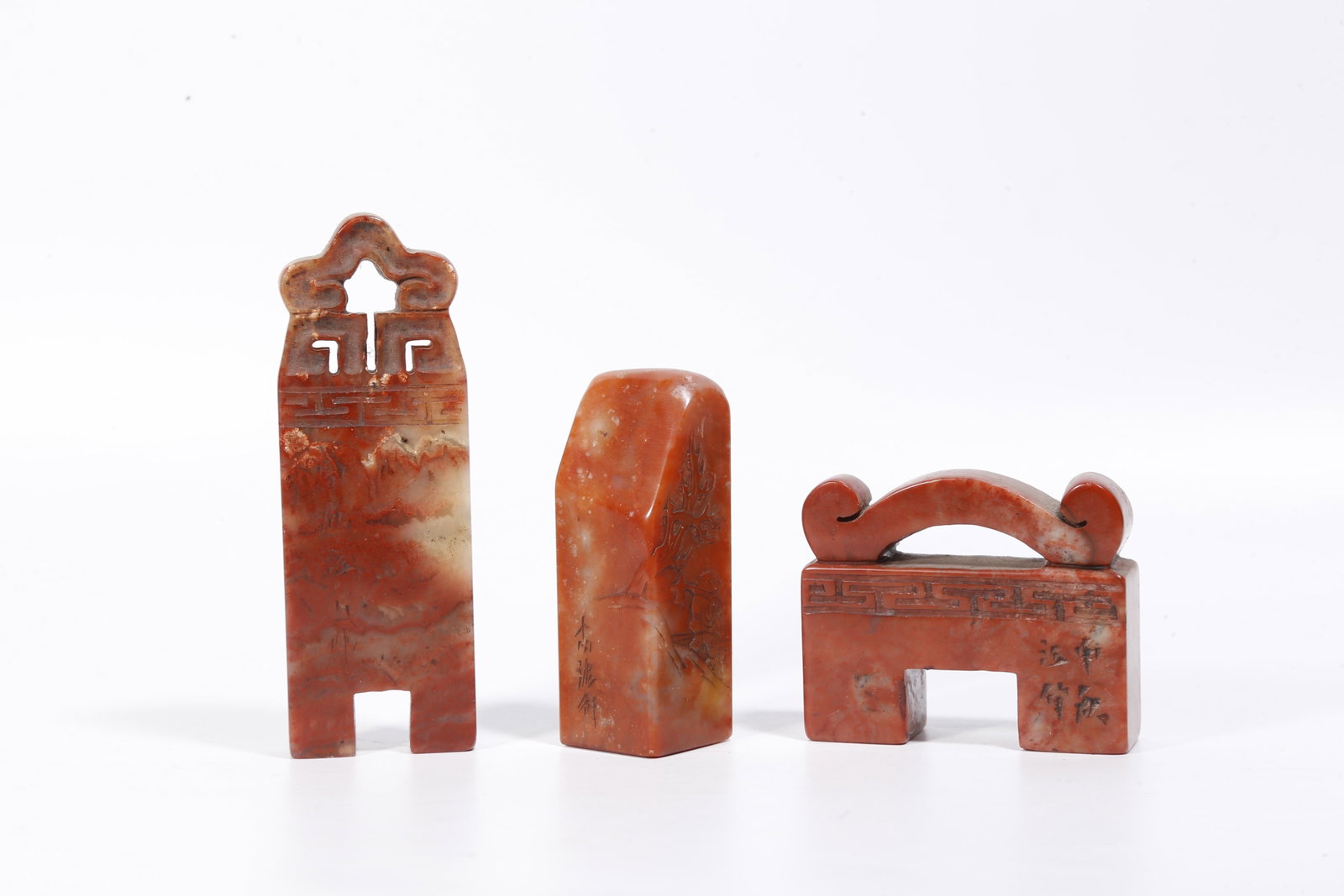 A SET OF SHOUSHAN STONE SEALS (1 of 9)