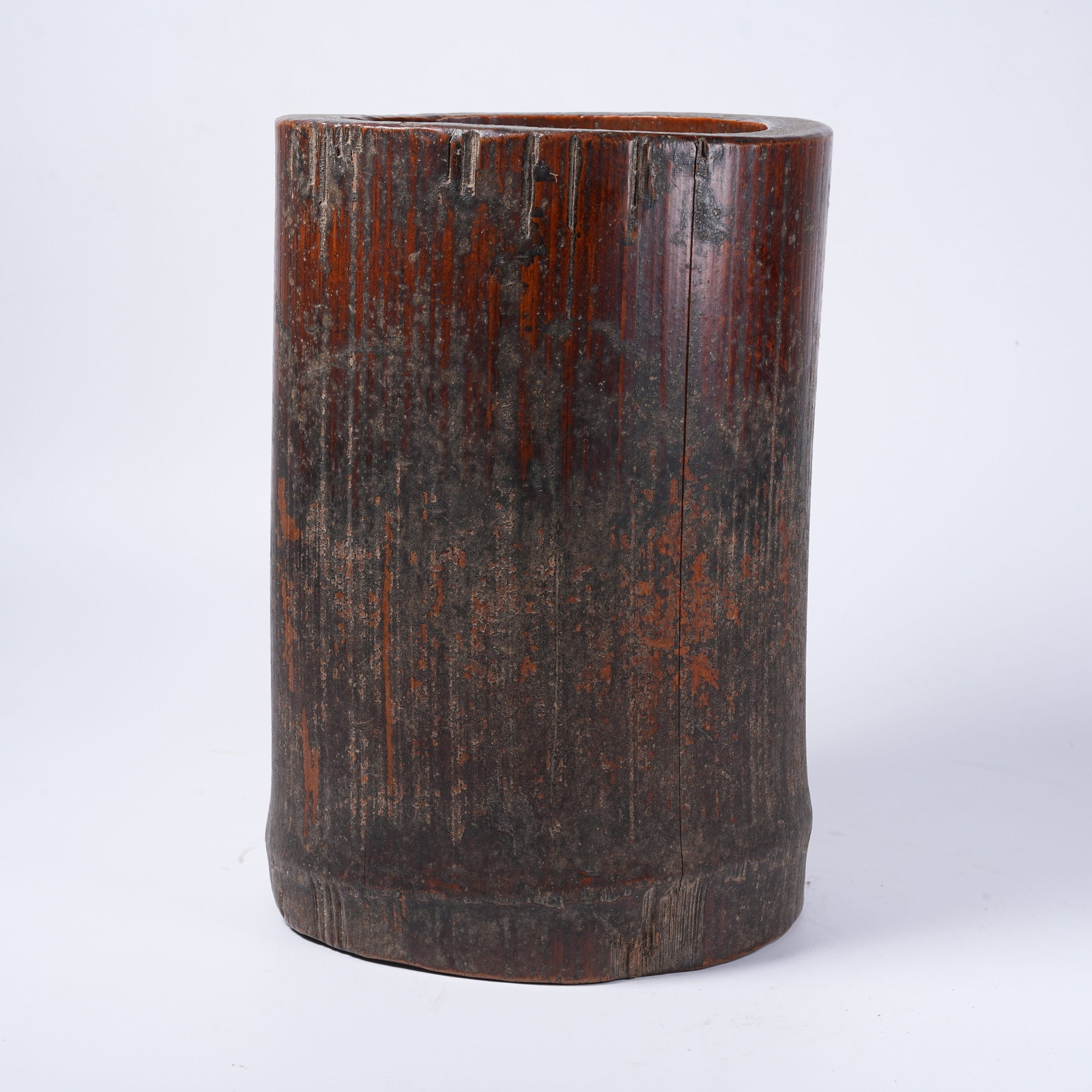 A BAMBOO ROOT CARVED BRUSH POT (1 of 9)
