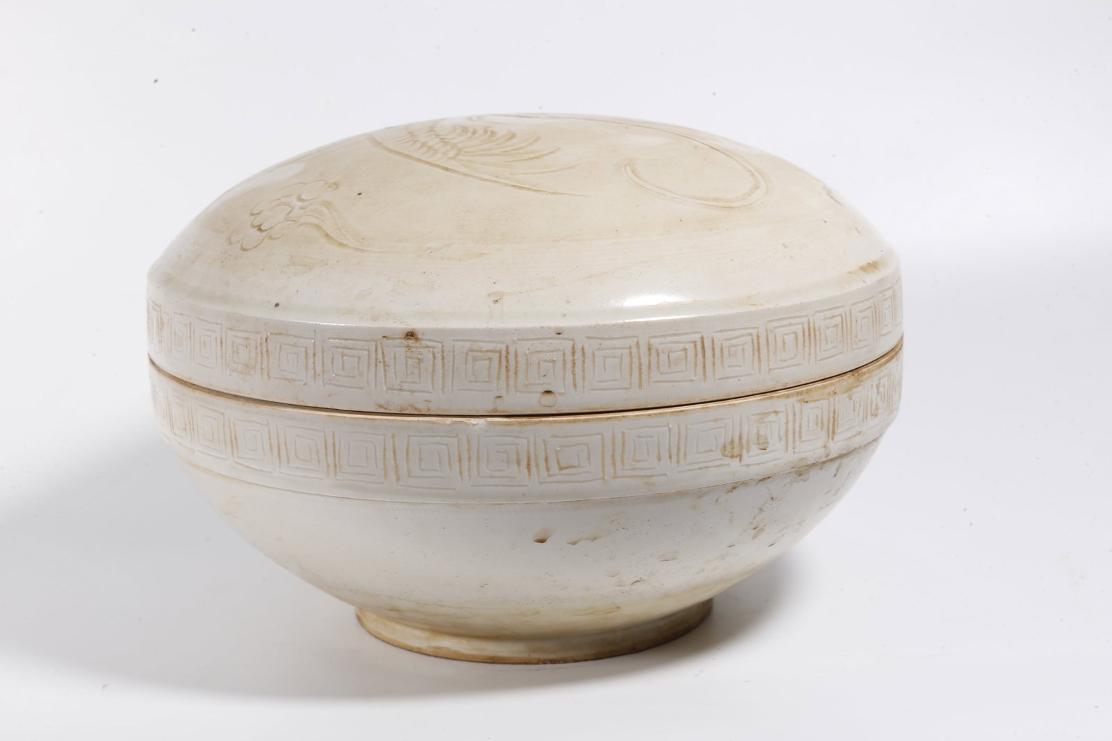 A DING KILN PHOENIX PATTERN HANDHELD BOX - 3